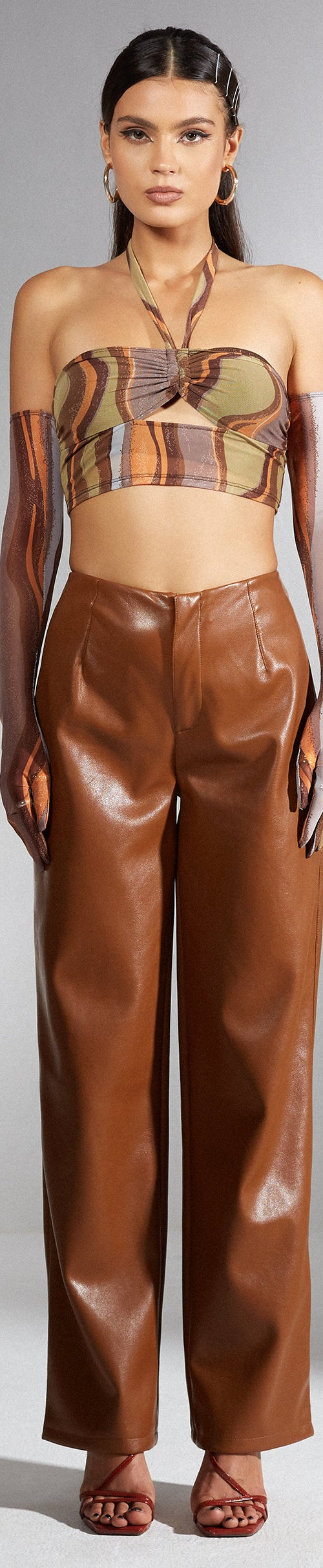 Bild von MOTEL X IRIS Patria Hose in PU Schokolade
