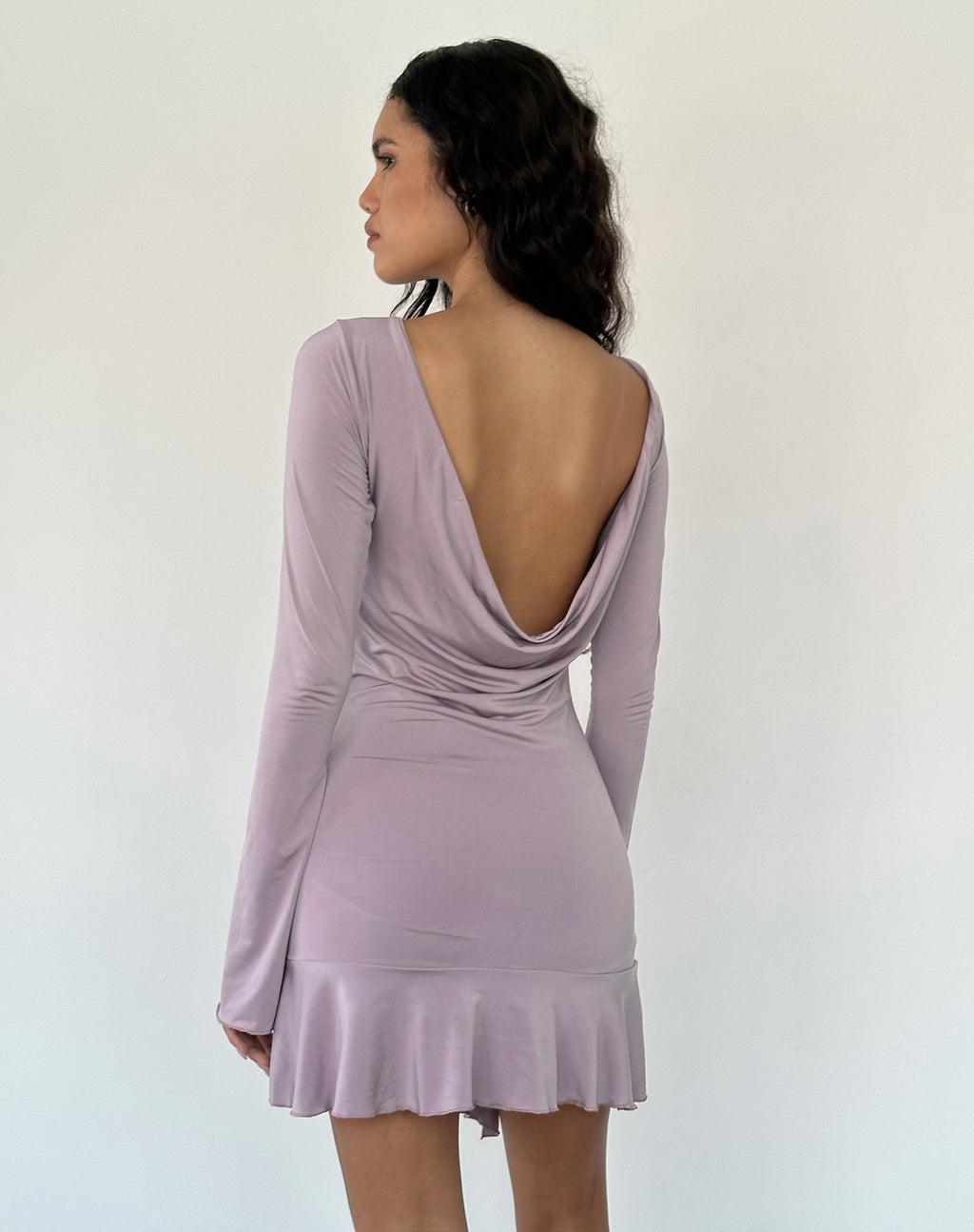 Arwen Rückenfreies Rüschen-Minikleid in Slinky Mauve