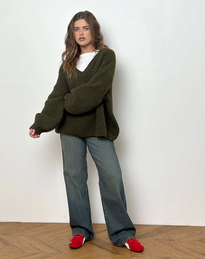 Image of Asato Chunky V Neck Pullover in gebürstetem Khaki