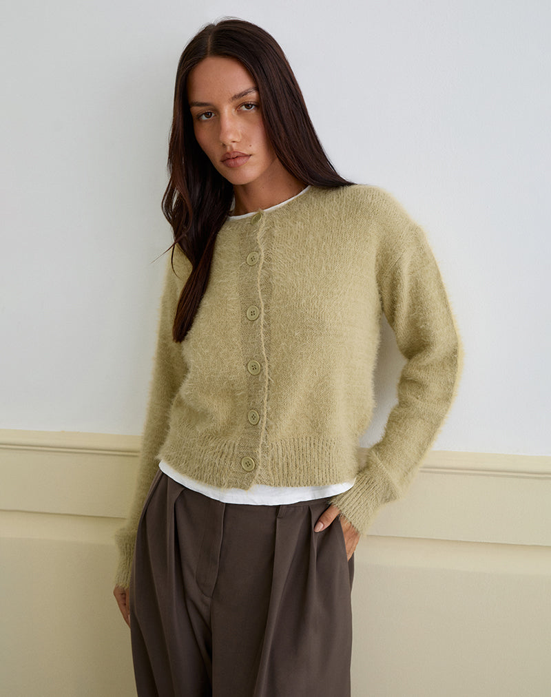 Audrina Strickjacke aus flauschigem Strick in Salbei