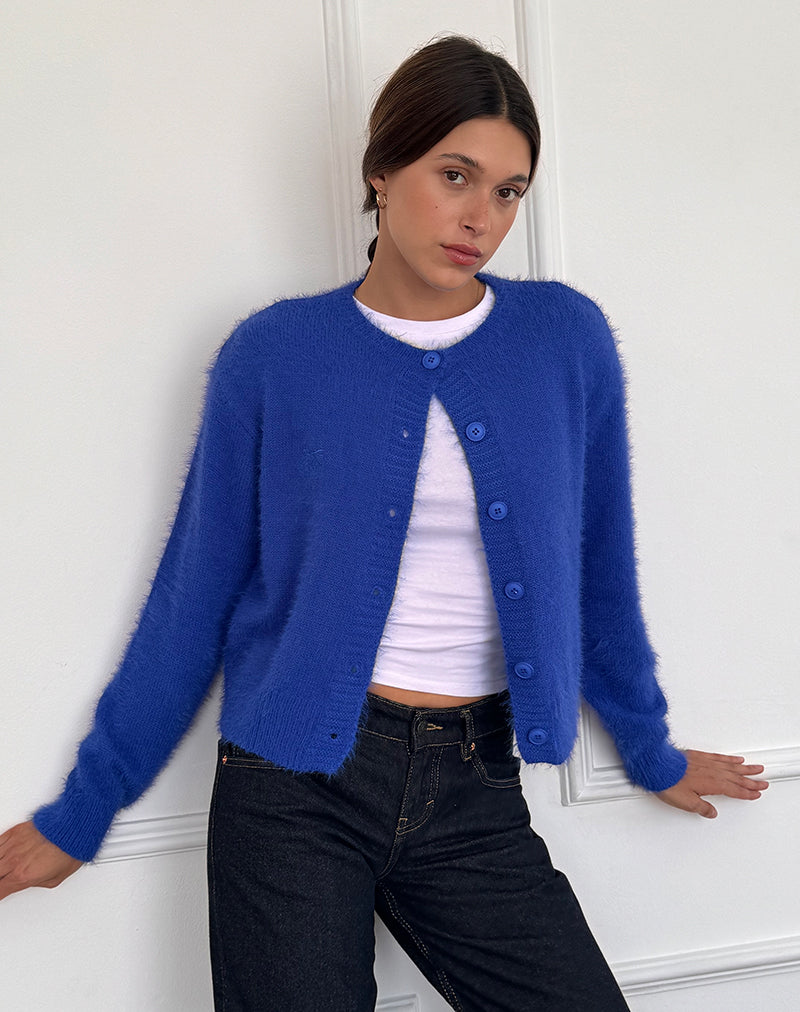 Bild von Audrina Cardigan in flauschigem Kobaltblau