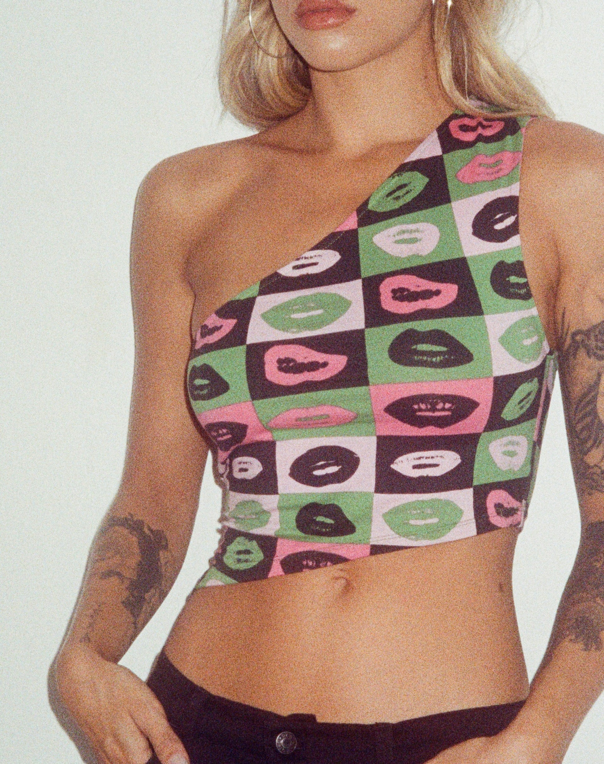 Bild von Bayva Crop Top in Lips Green
