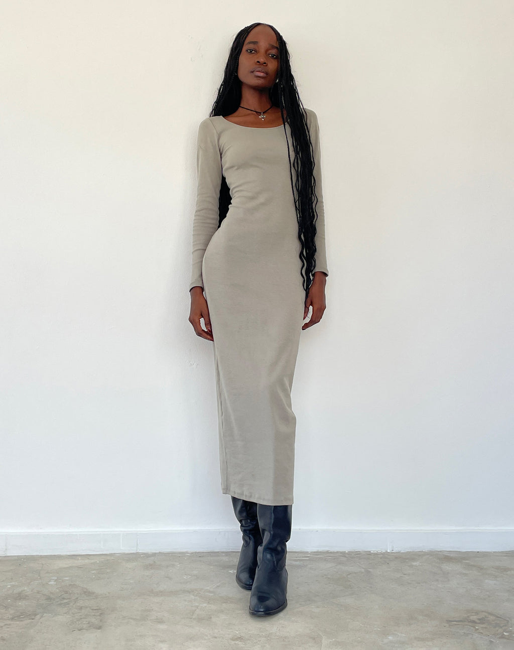 Belila Langärmeliges Maxikleid in Salbei Grau