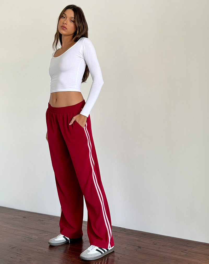 Bennett Hose mit weitem Bein in Tailoring Rot mit rosa Streifen