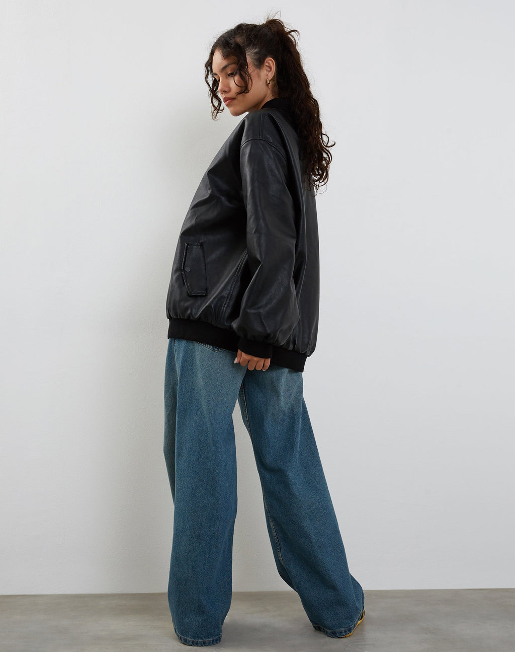 Benta Jacke in PU Schwarz