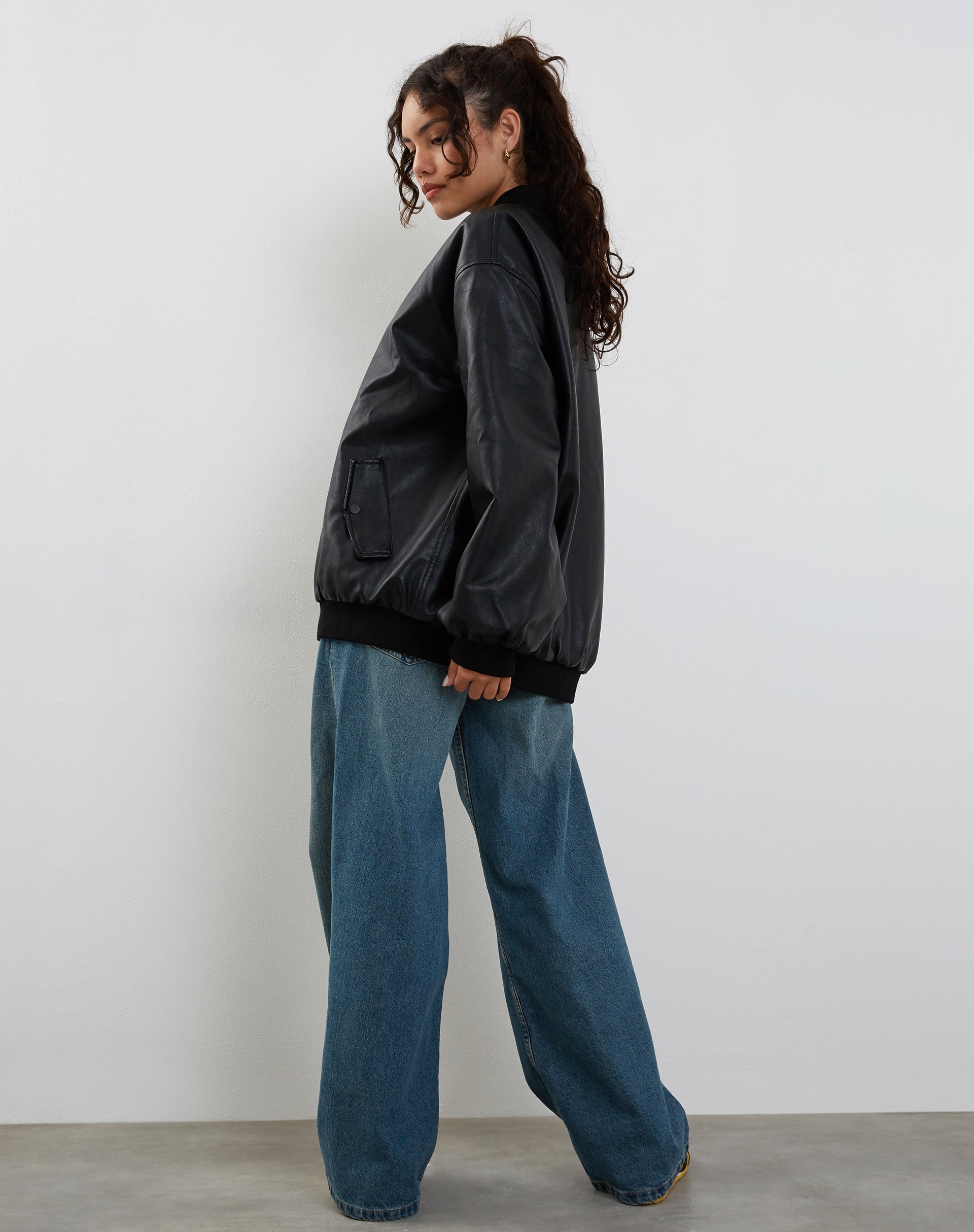 Image of Benta Jacke aus PU Schwarz