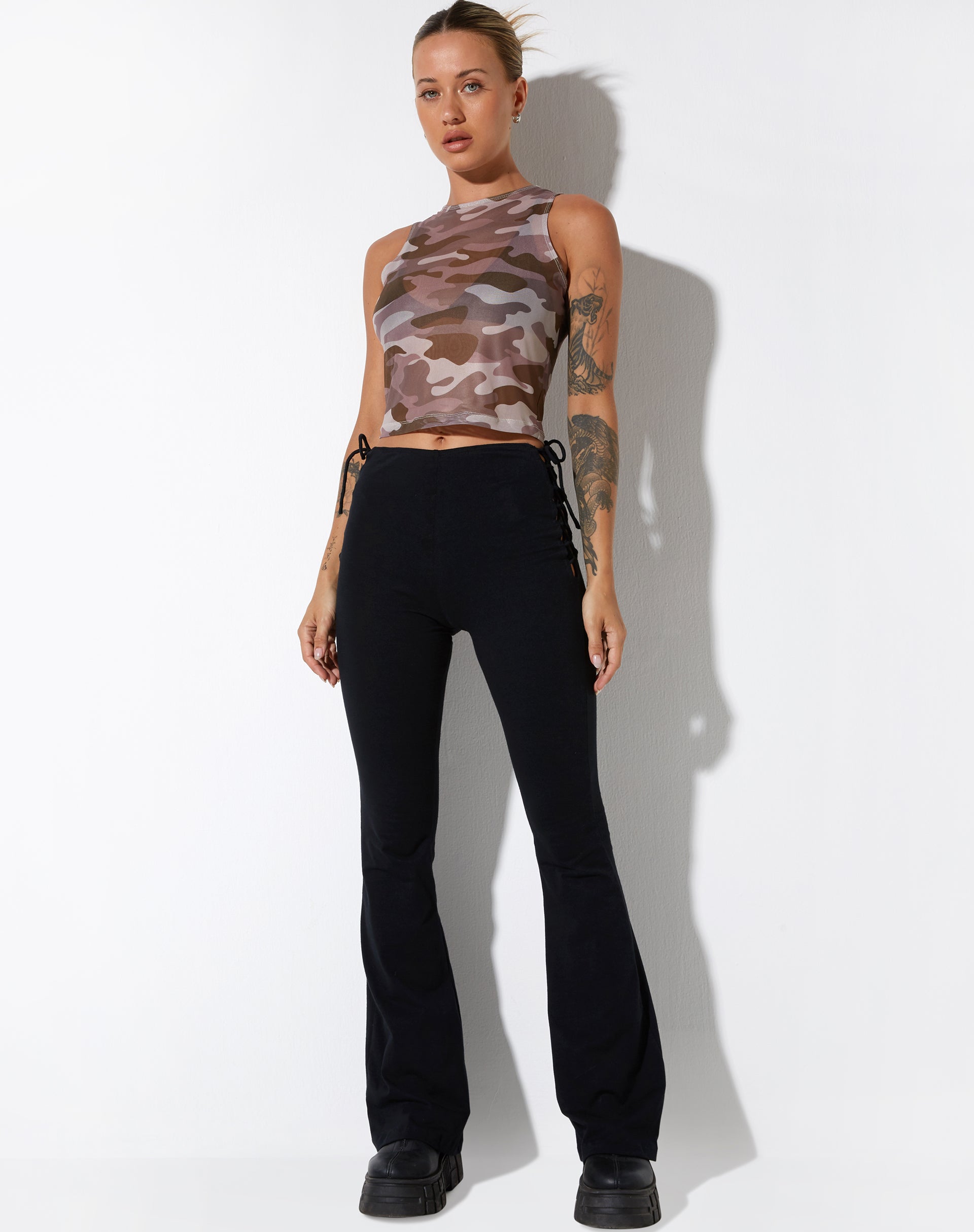 Bild von Bika Vest Top in Camo