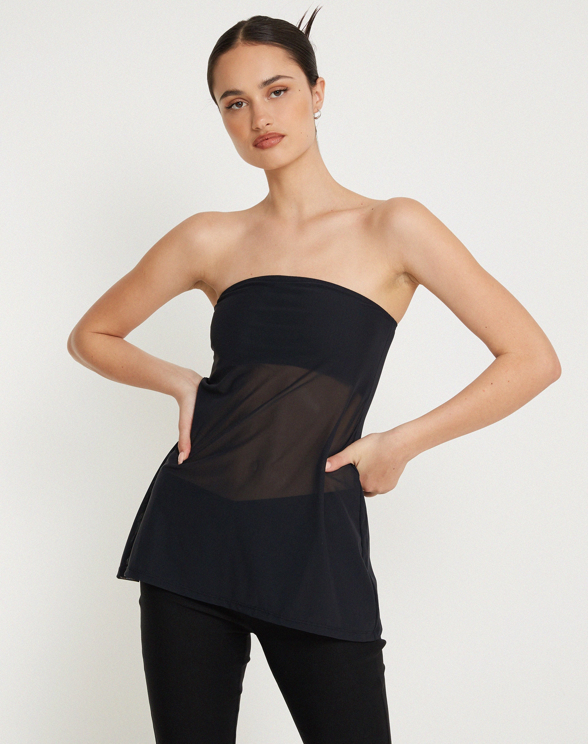 Bild von Bilancia Bandeau Mesh Top in Schwarz