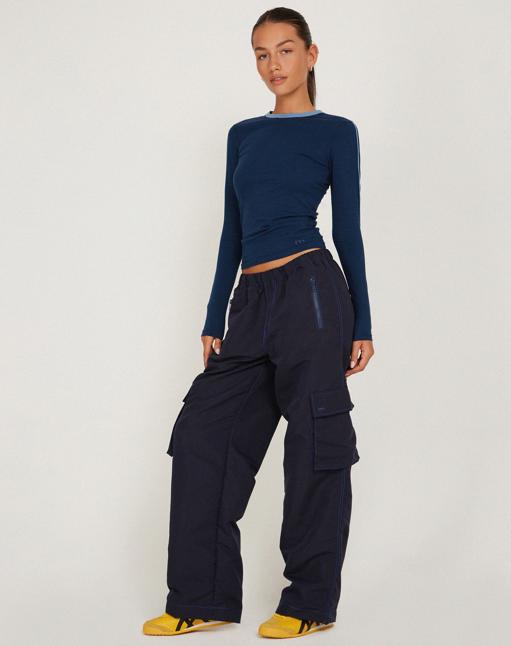 Oriells Cargohose in Navy Steppnaht