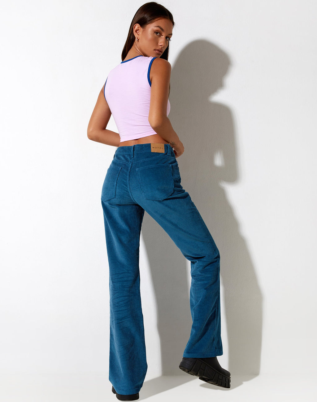 Bootleg Jeans in Cord Blau