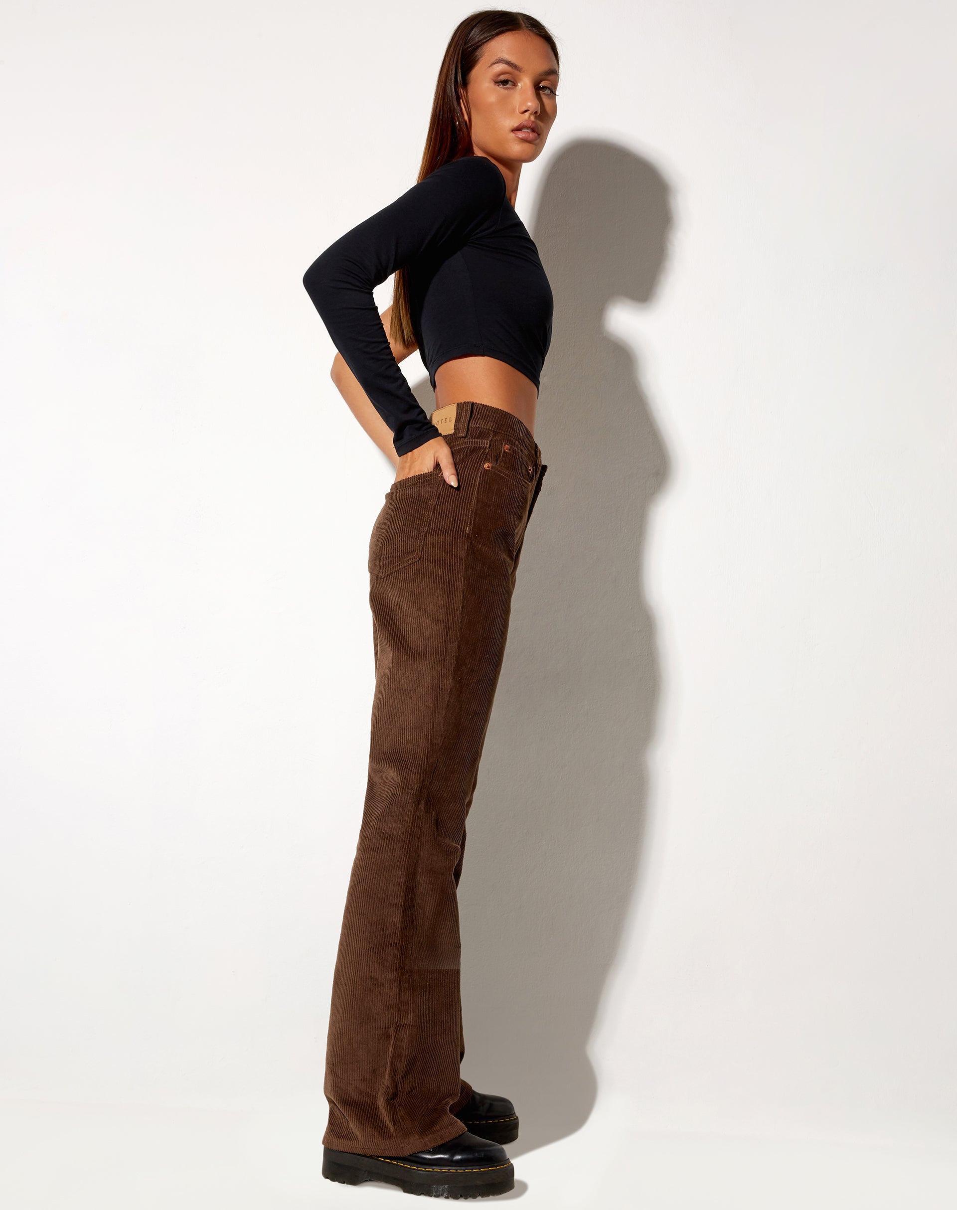 Image von Bootleg Jeans in Cord Rich Brown