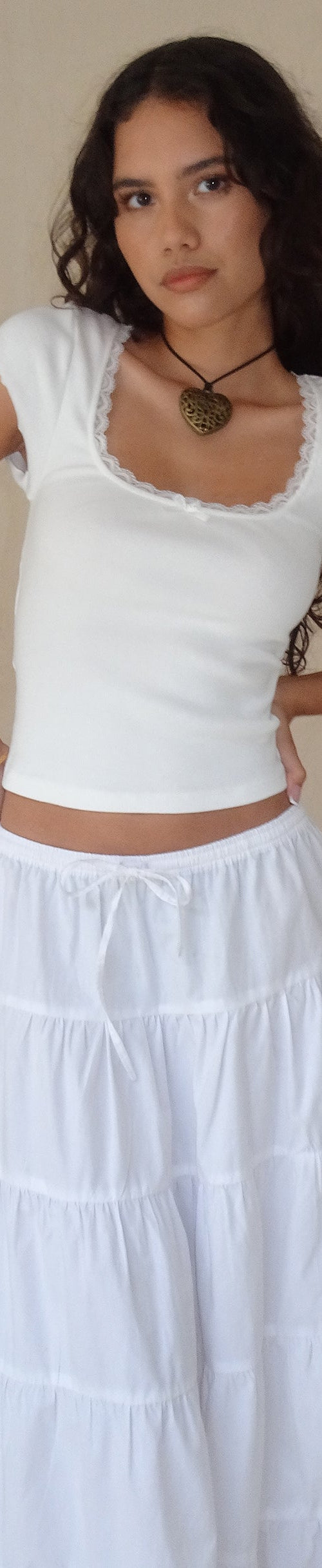 Image of Bovillo Tee mit Spitzenbesatz aus geripptem Off White