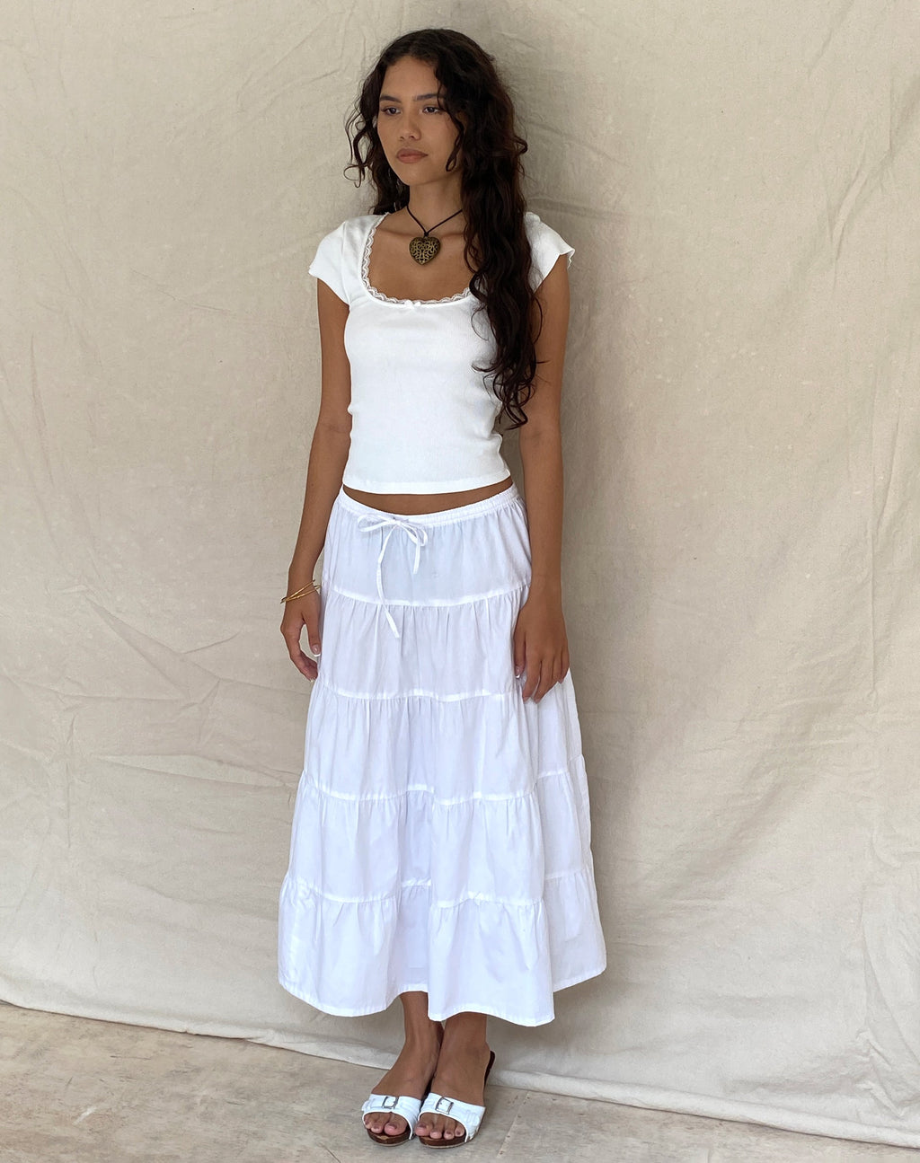 Bovillo Tee mit Spitzenbesatz aus geripptem Off White