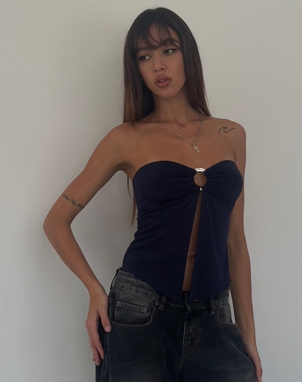 Brea Bandeau Schmetterling Top in Slinky Navy