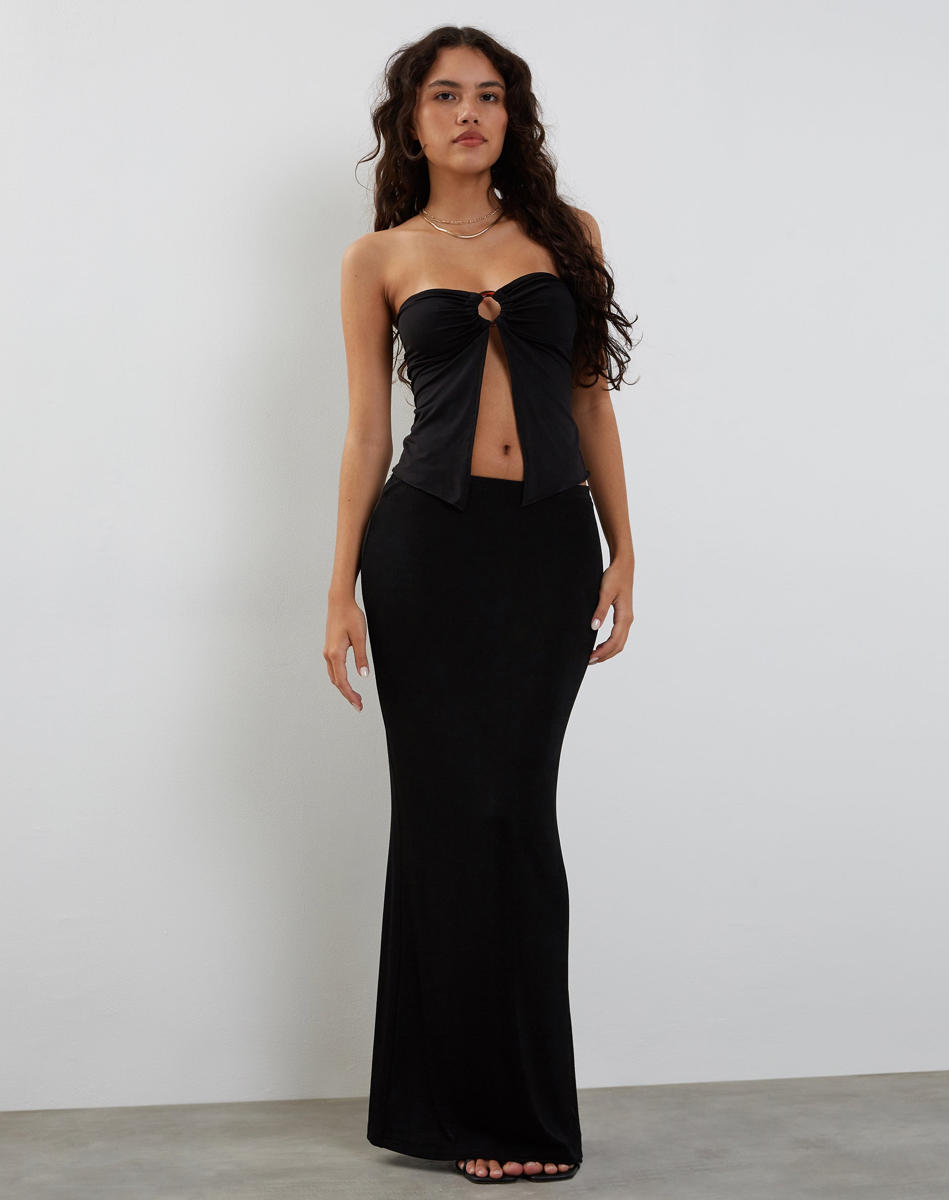 Bild von Brea Bandeau Top in Slinky Schwarz