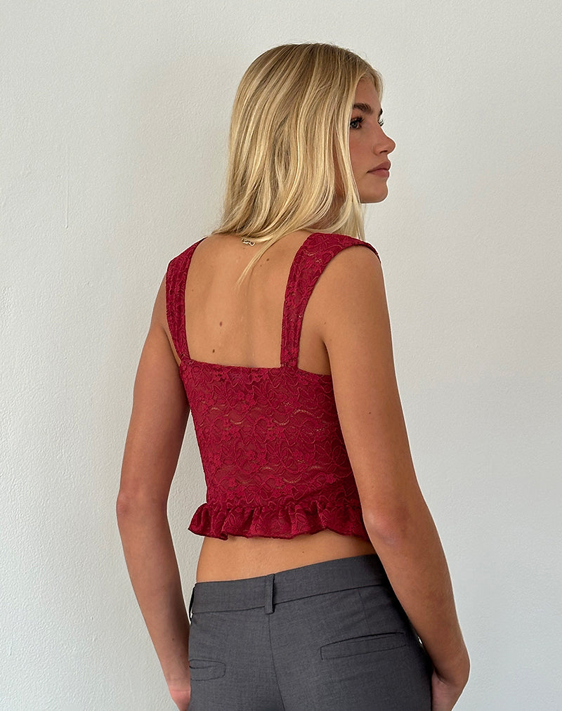 Image of Brietta Cami Top aus tiefroter Spitze