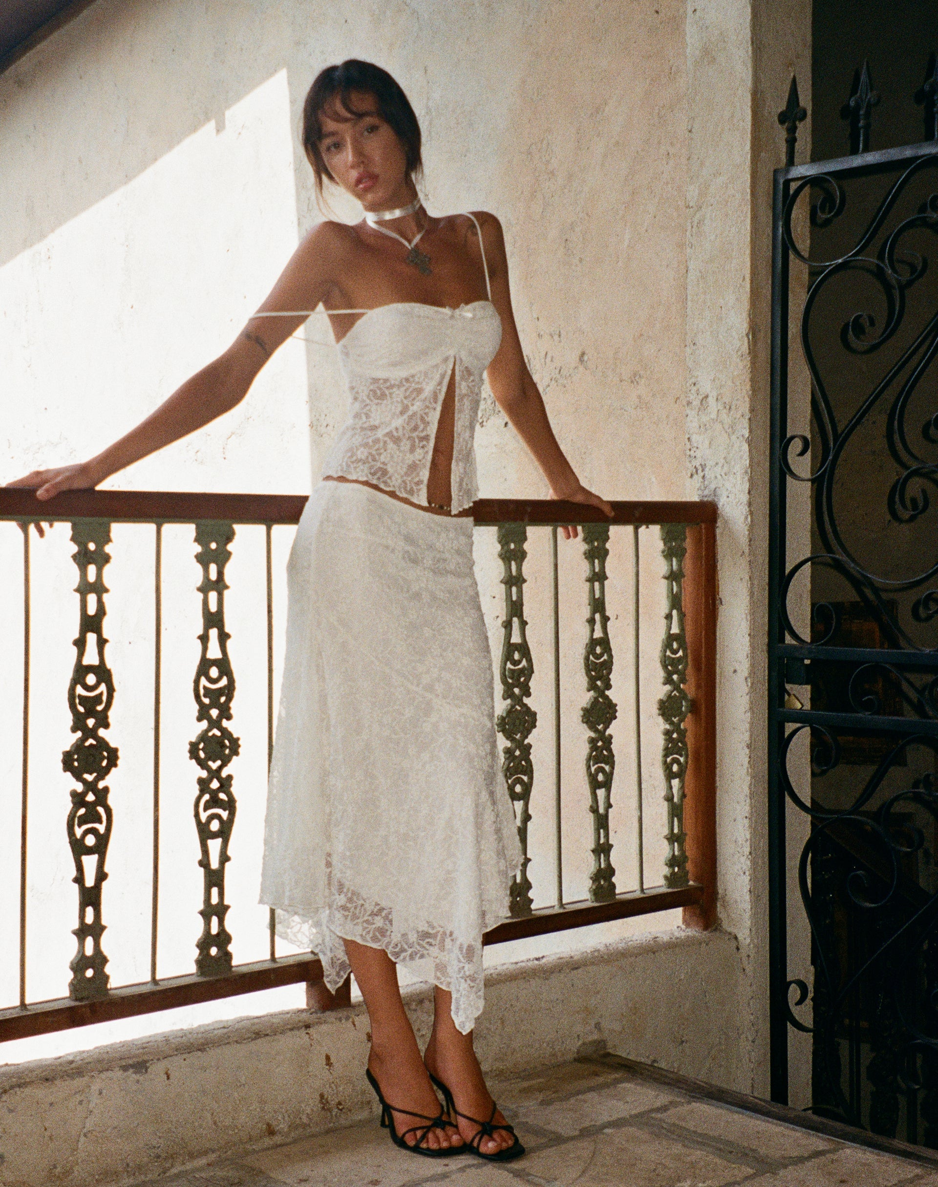 Bild von Briony Butterfly Top aus Spitze Elfenbein