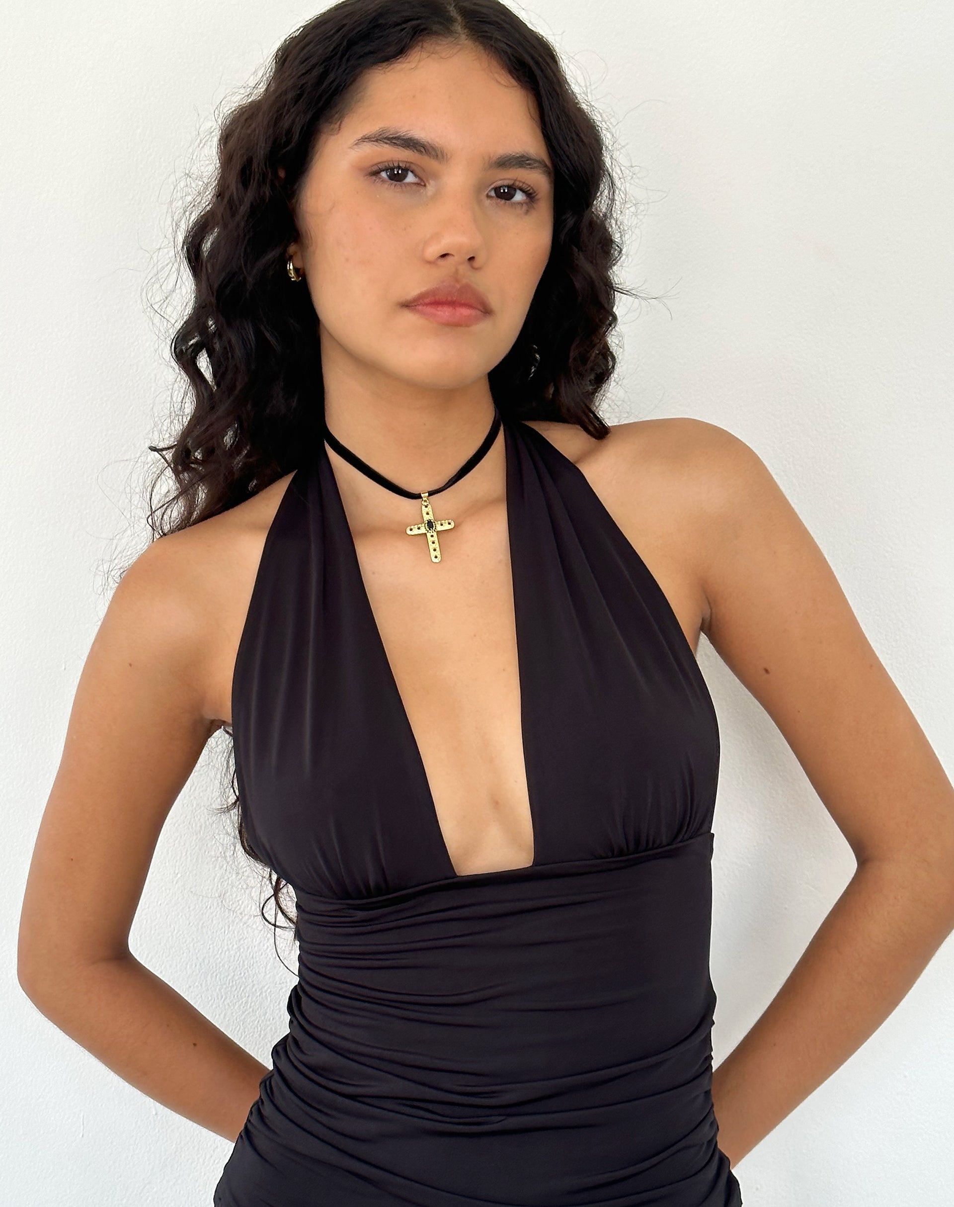 Bild von Brooklyn Kreuz Halsband Halskette von Gemini Jewels