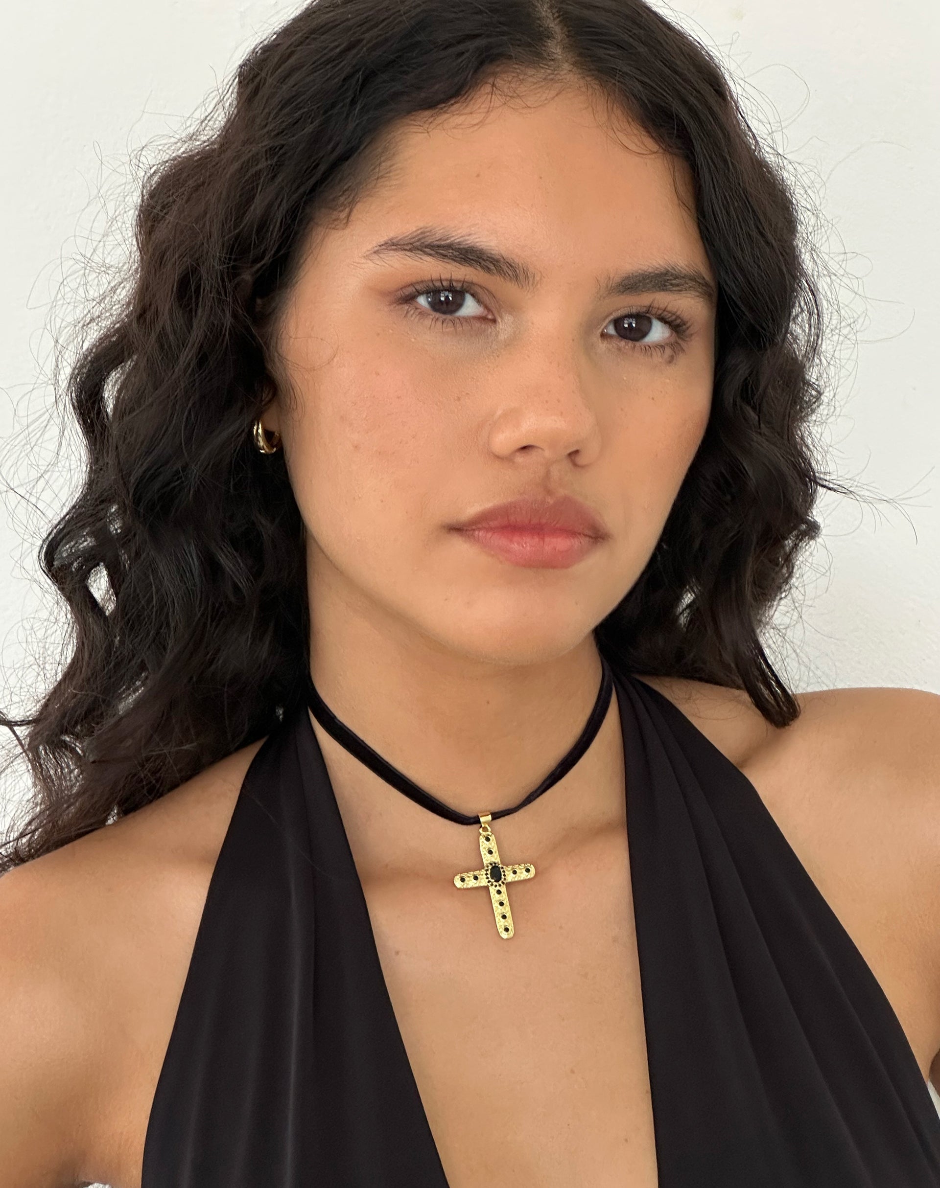 Bild von Brooklyn Kreuz Halsband Halskette von Gemini Jewels