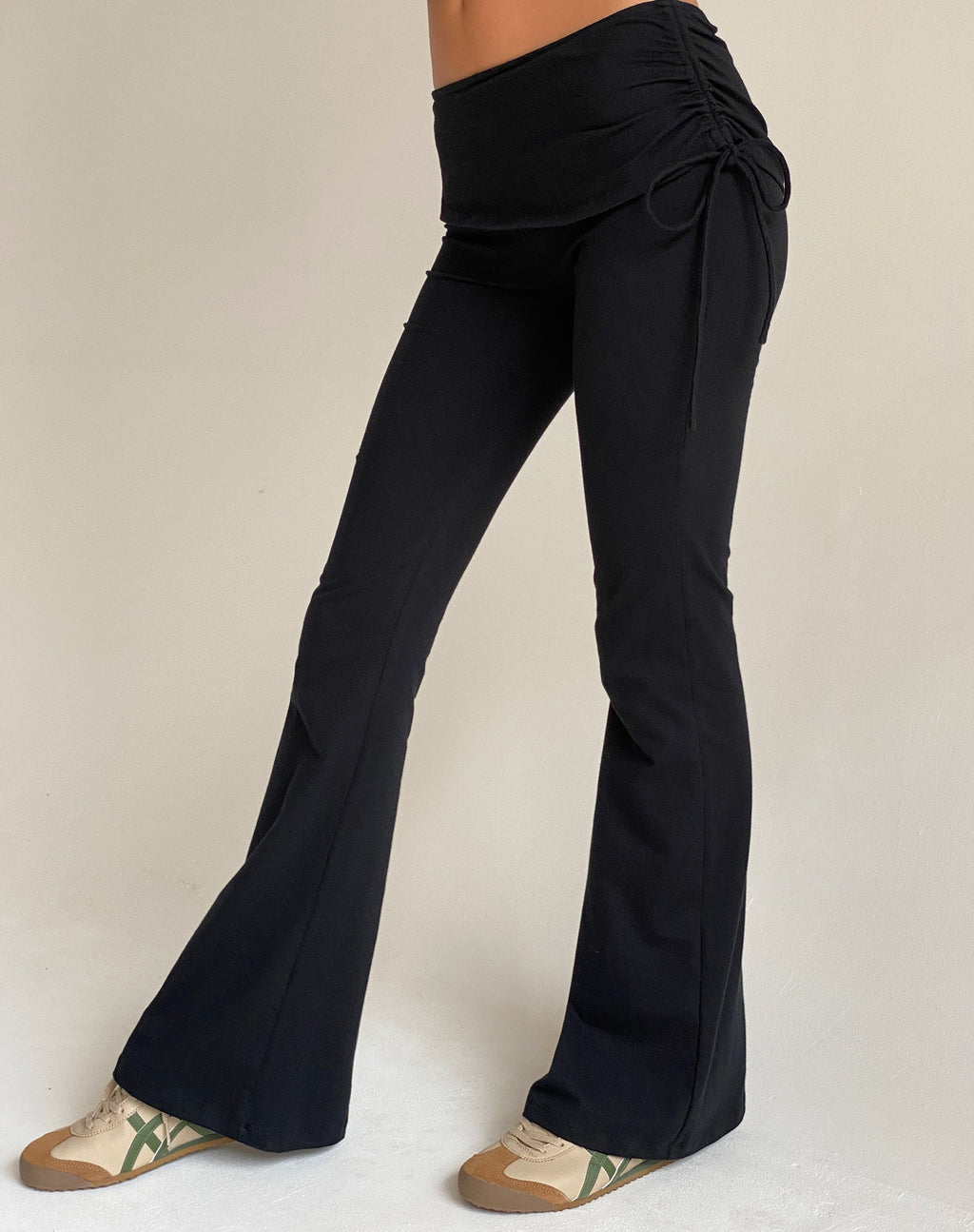 Jacie Jersey-Schlaghose in Schwarz
