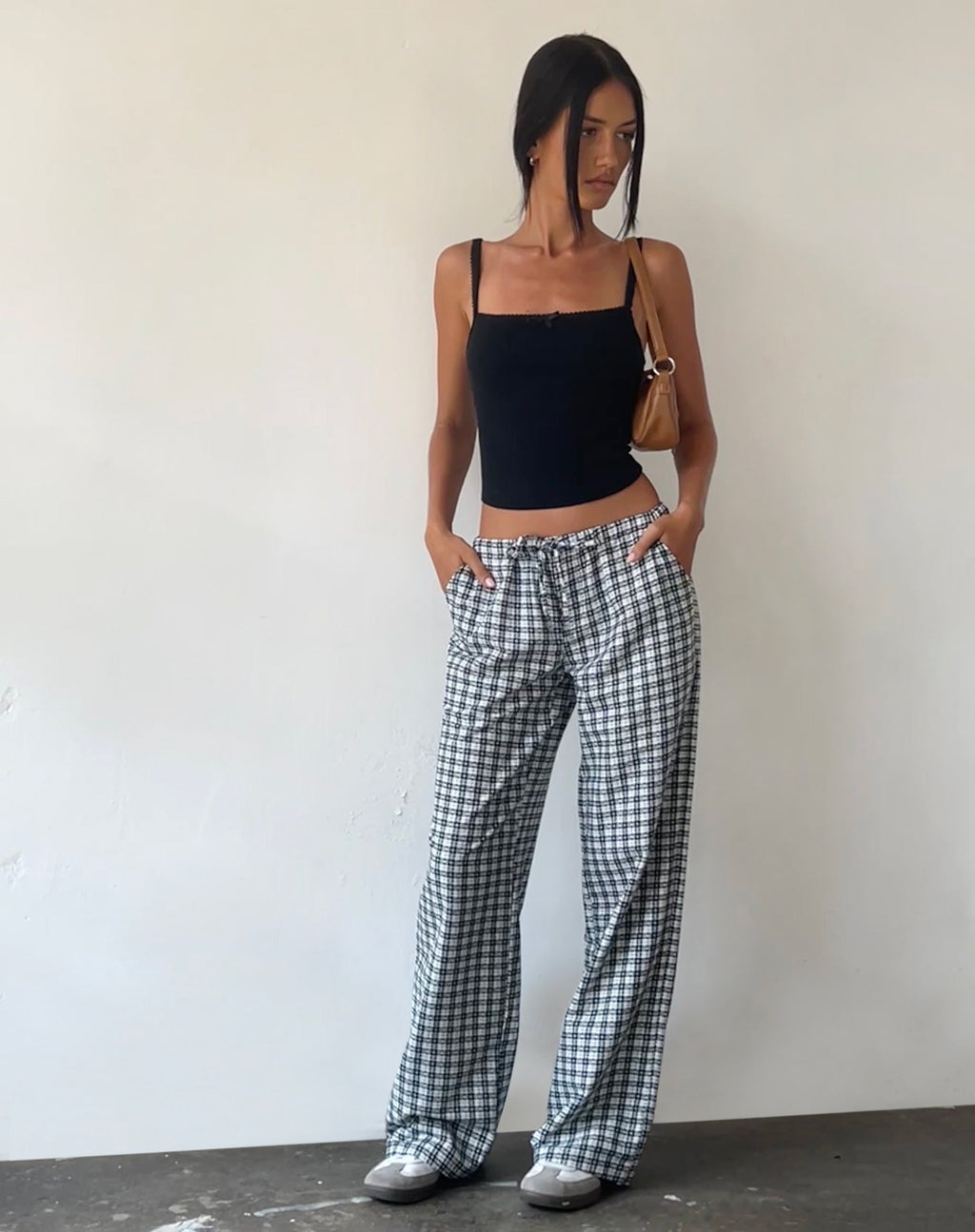 Lirura Hose mit weitem Bein in Brandy Check