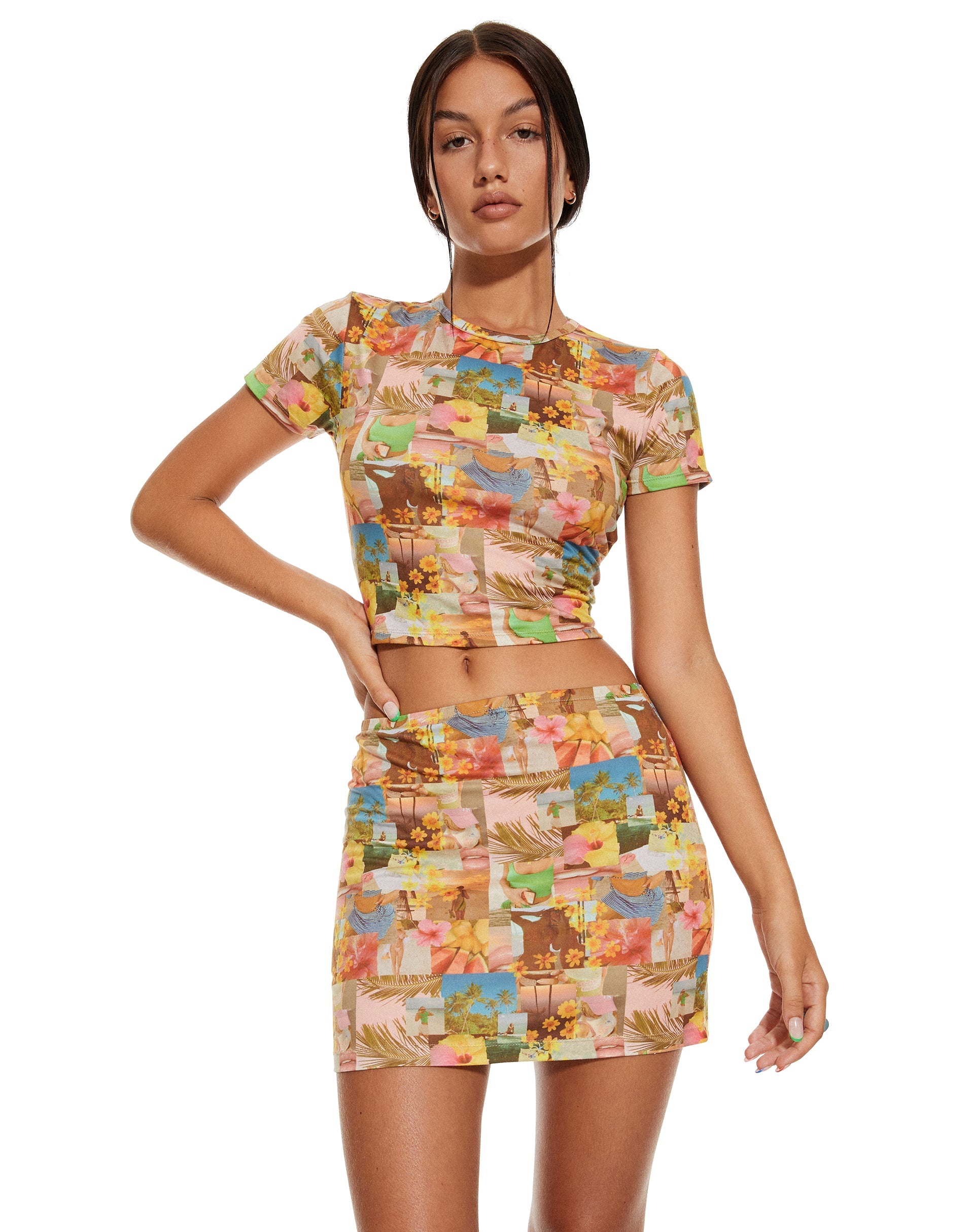 Bild von MOTEL X BARBARA Guida Mini Rock in 90s Tropical Collage