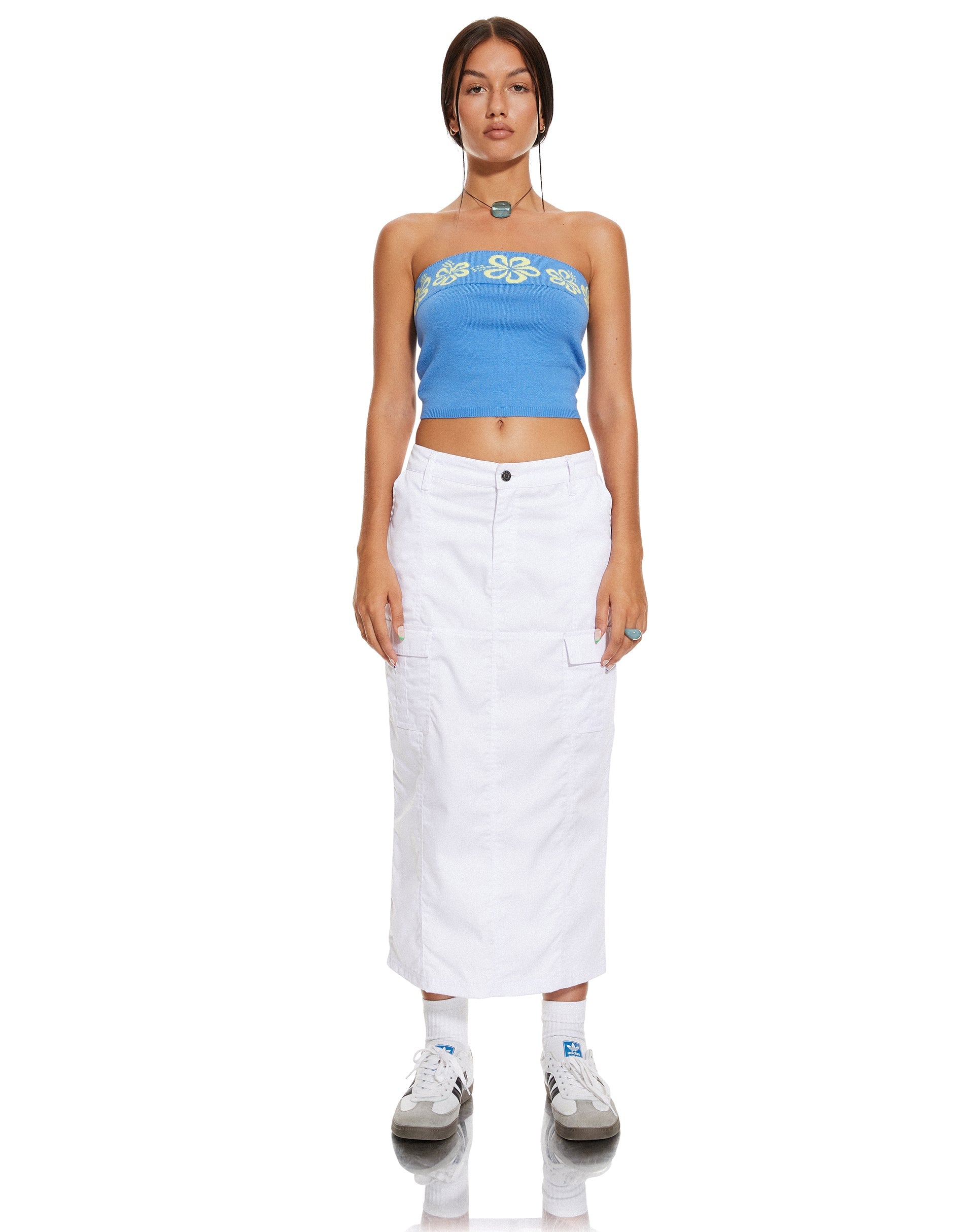 Bild von MOTEL X BARBARA Delina Crop Top in Blau Hibiskus