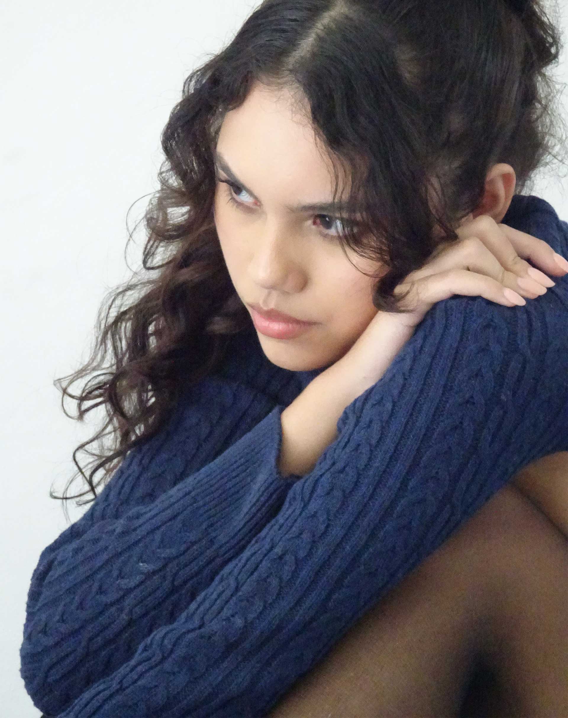 image of Canita Arinah Langärmeliges Co-Ord Top in Marineblau
