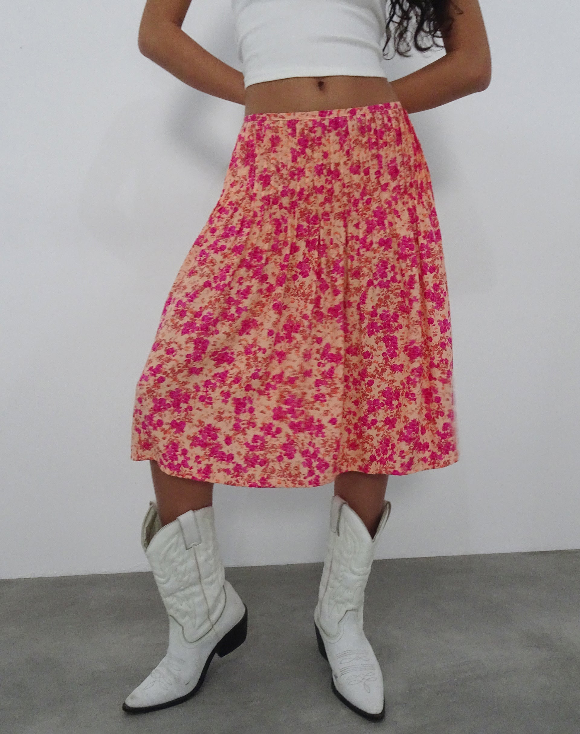 Bild von Asada Midirock aus dunkler Wildblume Cantaloupe