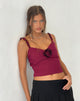 Image of Carini Cami Top in Burgund mit Rosette