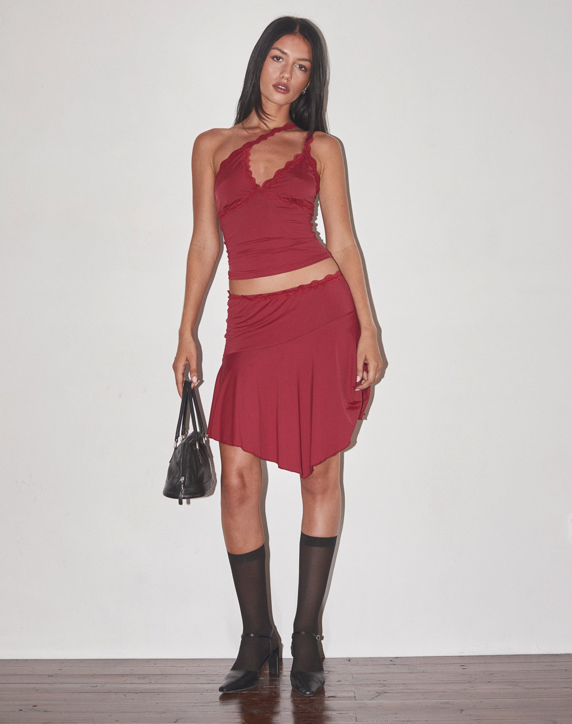 Bild von Carolina One Shoulder Top in Dark Cherry