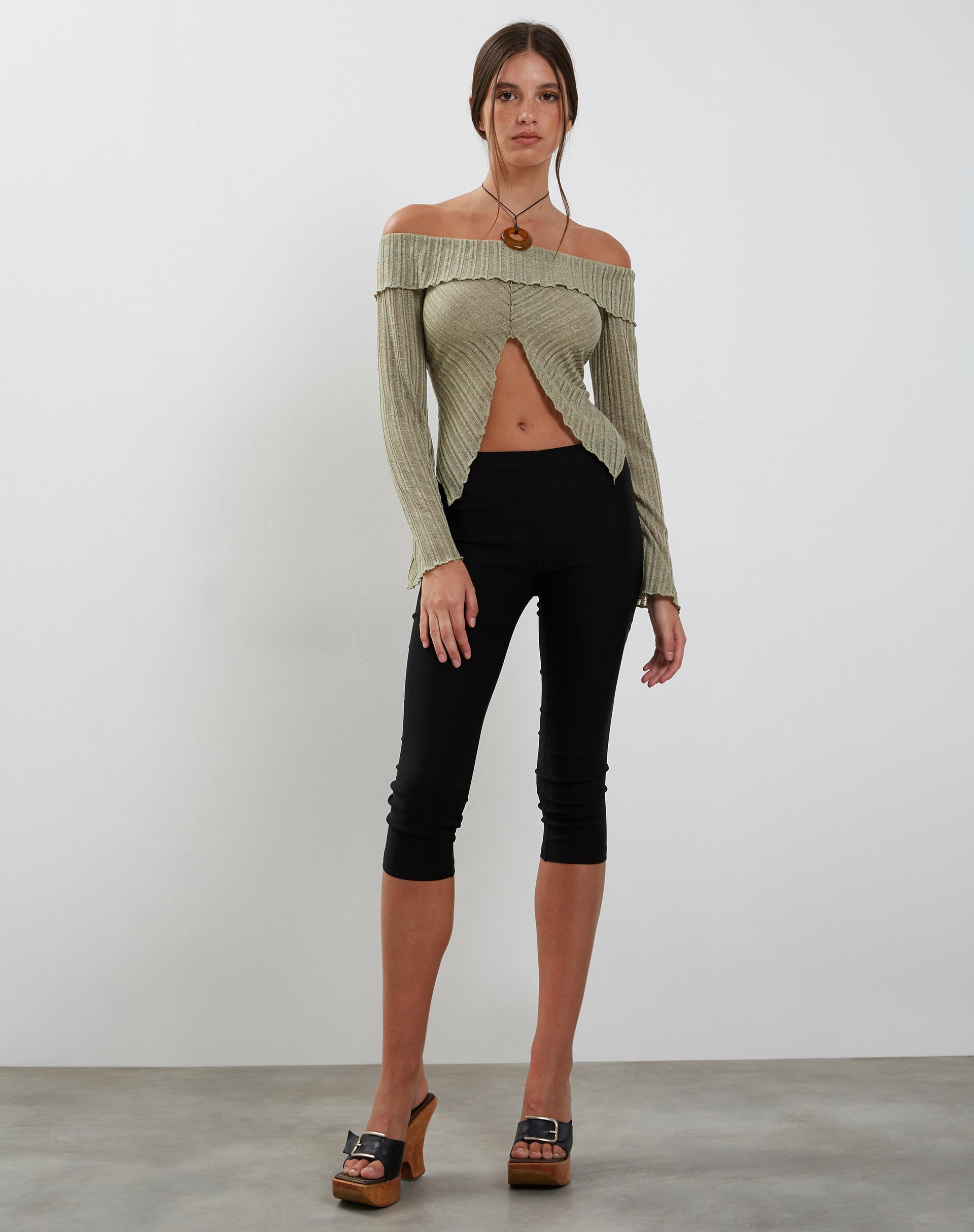 Bild von Celeste Langarm Bardot gestricktes Top in Salbei