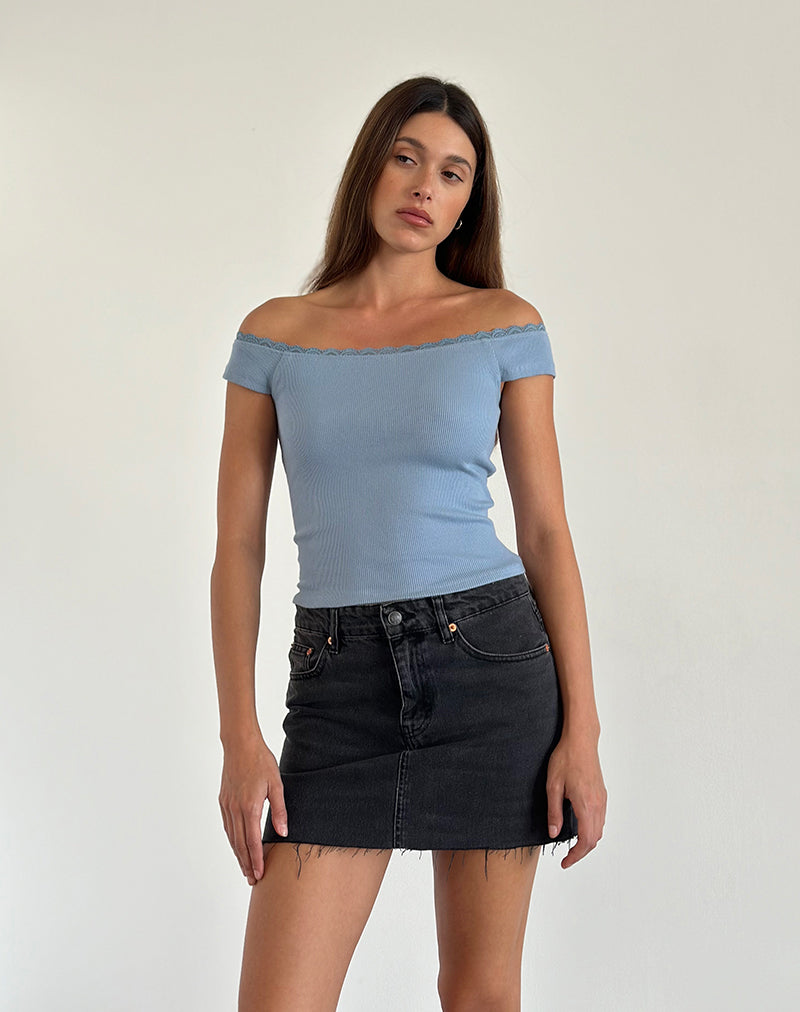 Image of Chacha Geripptes Bardot-Top in Nantucket Blau Spitze