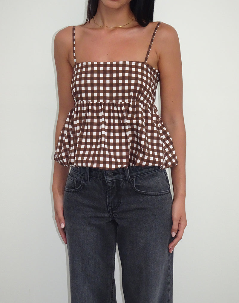 Bild von Charlita Rüschen-Cami-Top in Tonal Gingham Brown