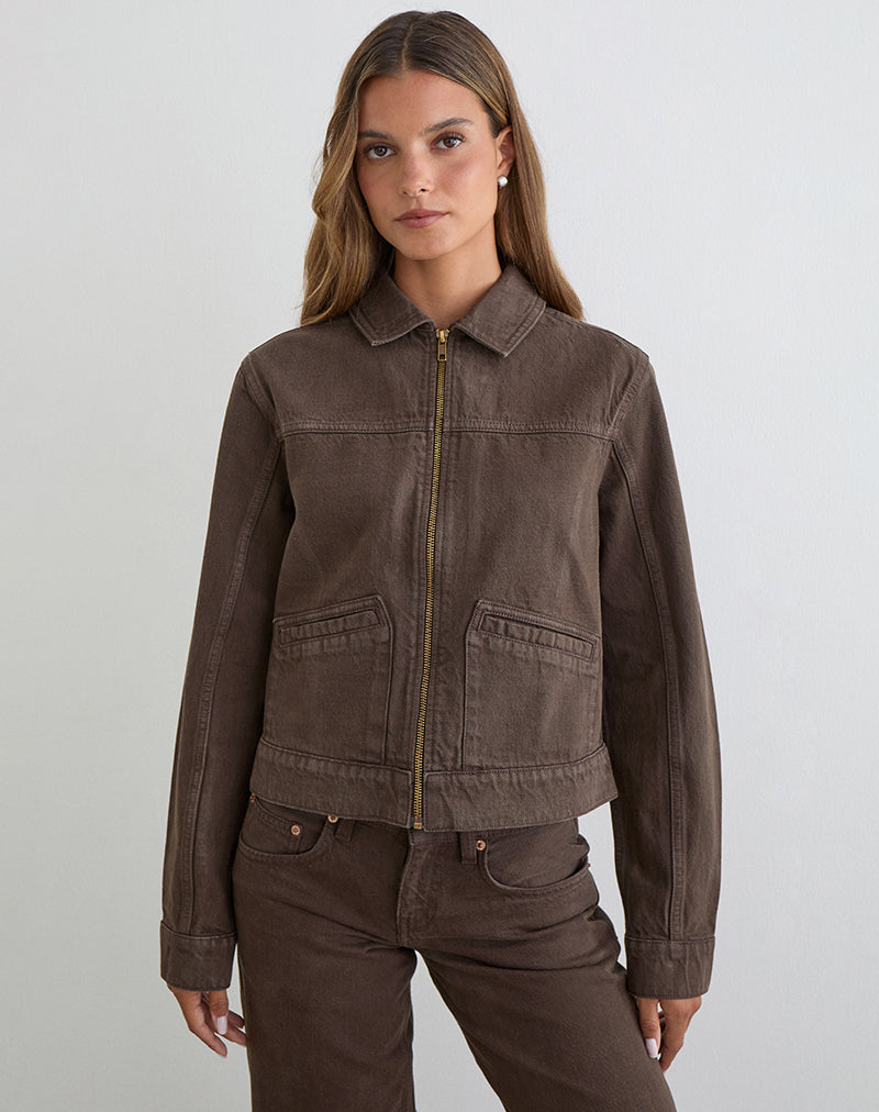 Bild einer braunen Jeansjacke mit Kordelzug