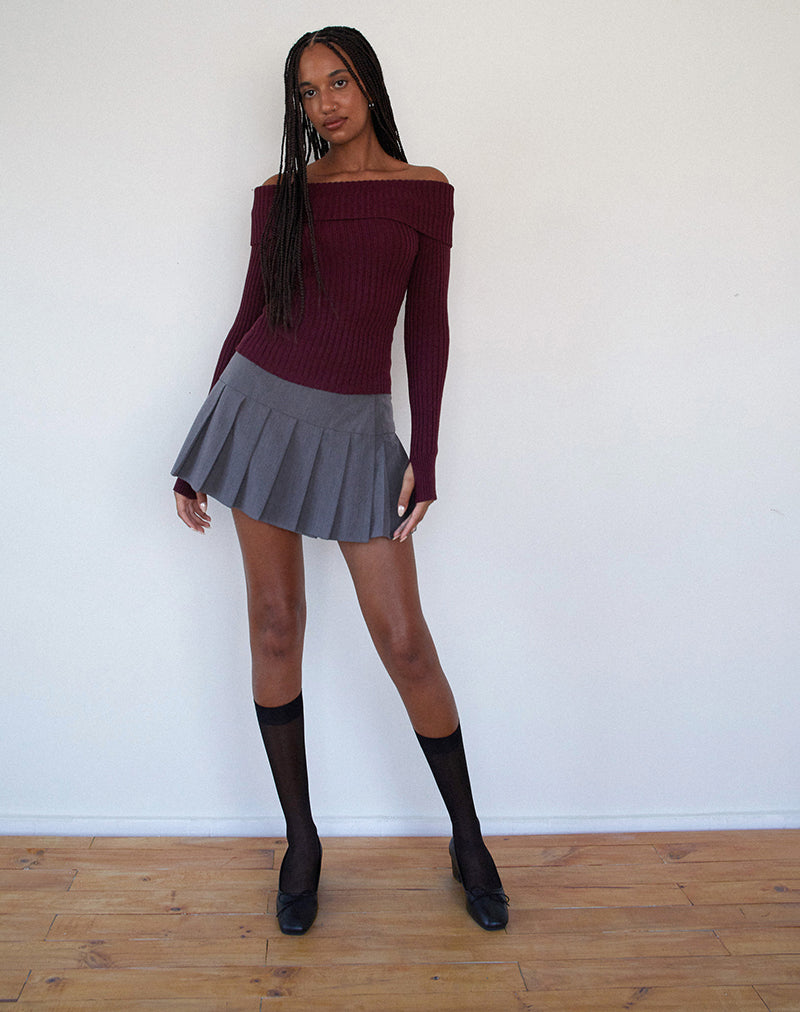 Image of Circe Gestrickter Bardot-Pullover in Burgunderrot