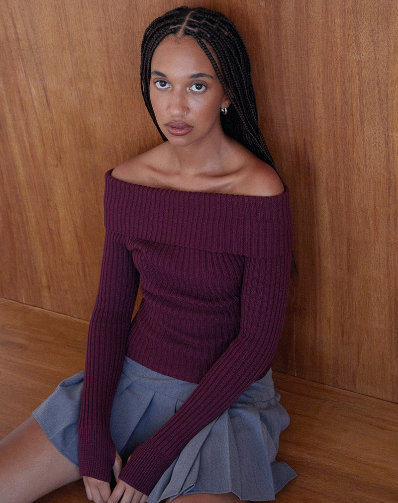 Image of Circe Gestrickter Bardot-Pullover in Burgunderrot