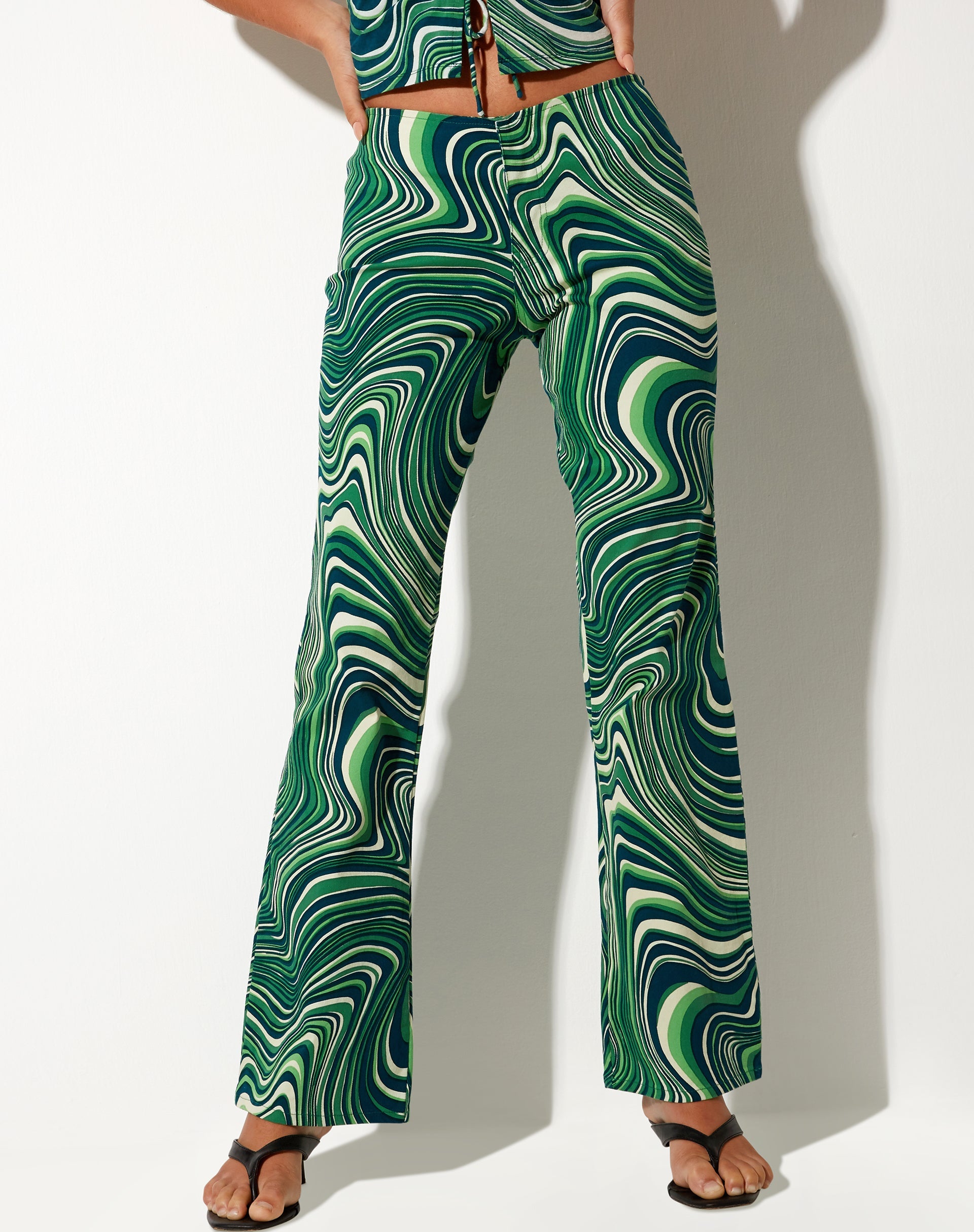 Image of Coban Hose in 70er Jahre Ripple Grün