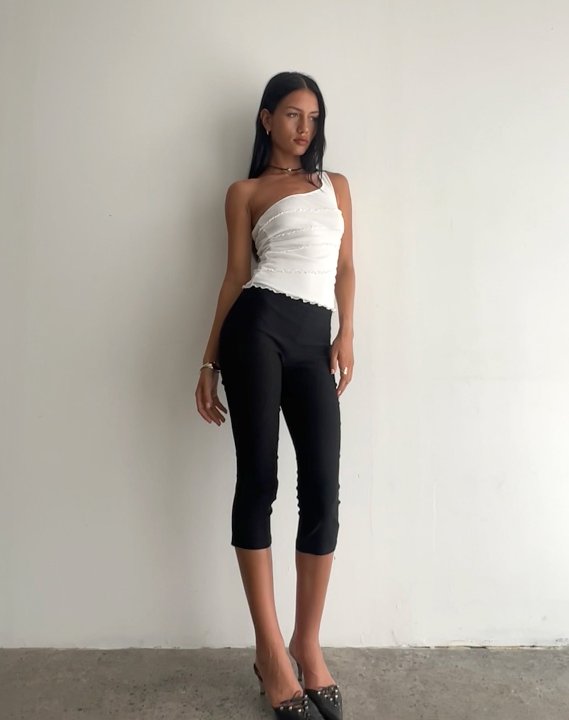 Bild von Cochise Naht Detail eine Schulter Mesh Top in Elfenbein