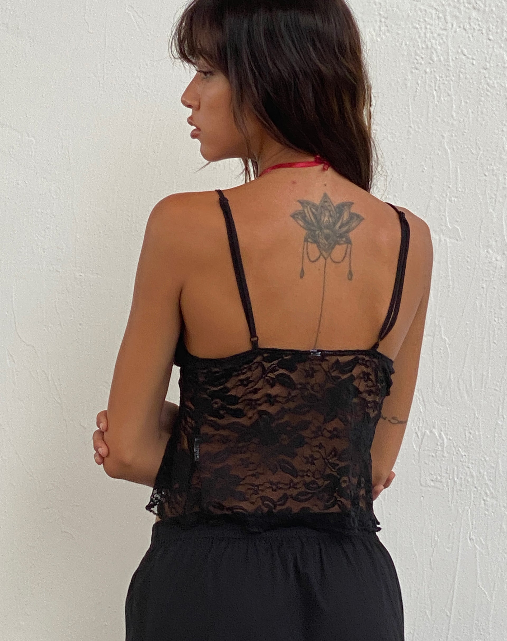 Bild von Cojira Lace Butterfly Top in Schwarz