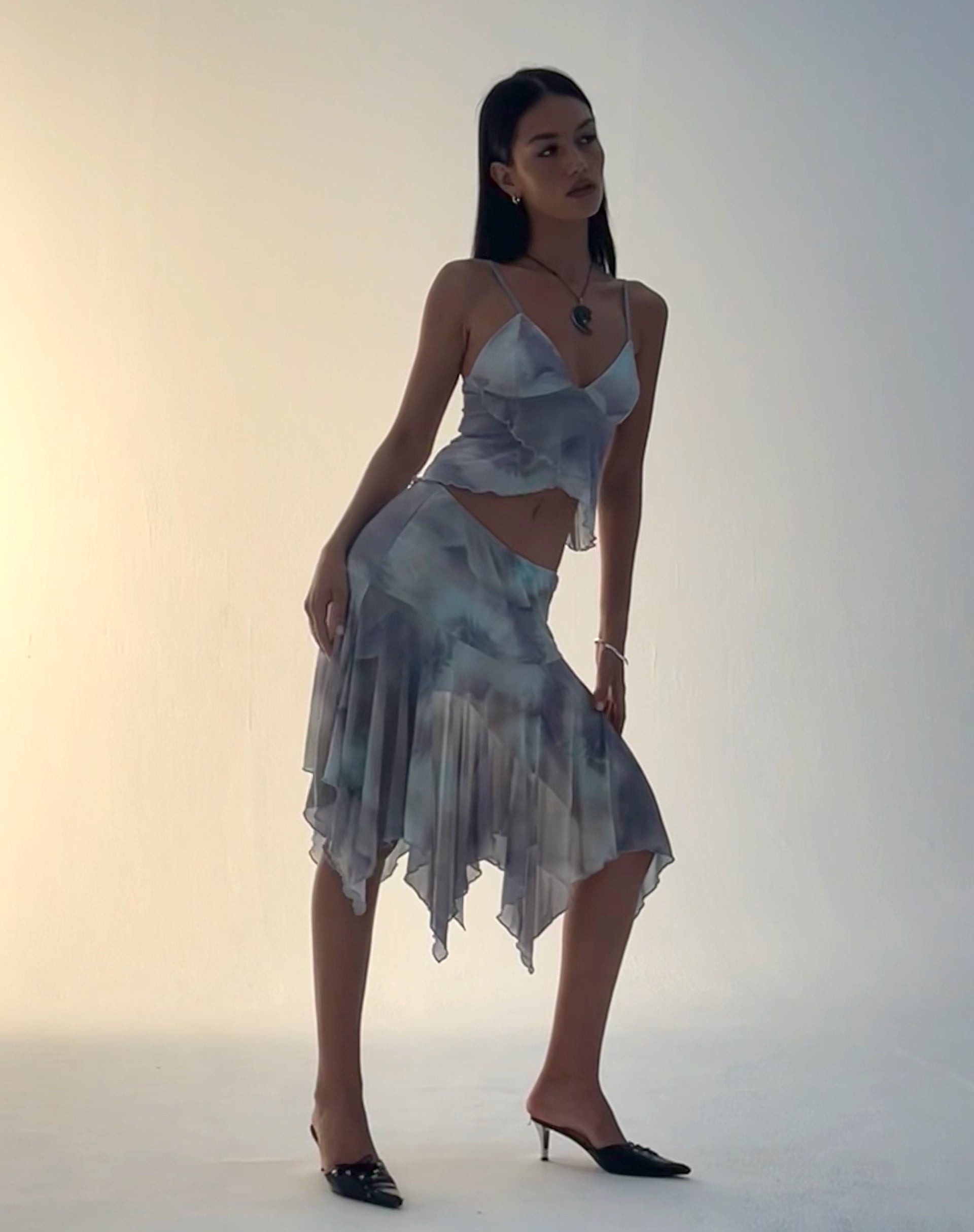 Bild von Jovali Midirock mit niedriger Taille aus Mesh mit Perlmuttdruck
