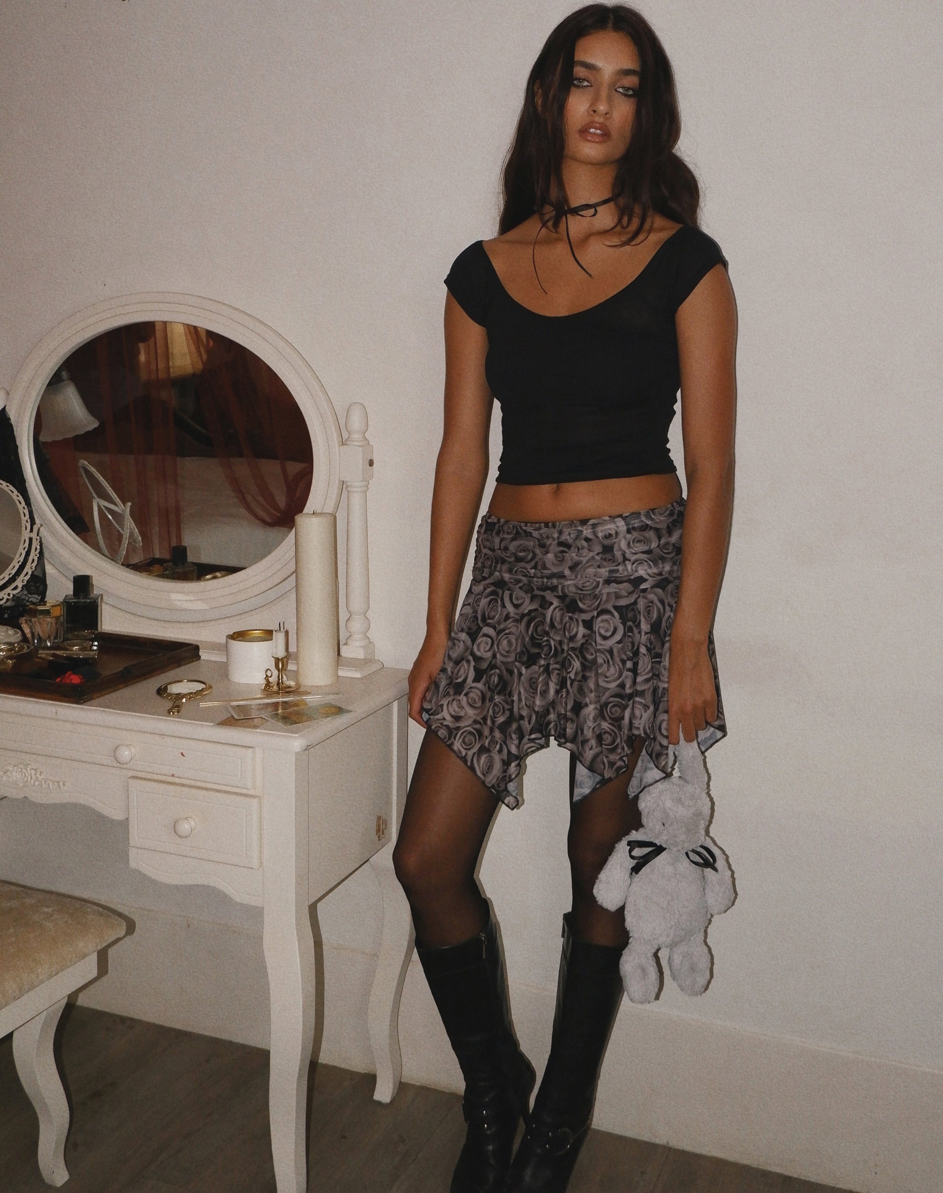 Image of Cordelia Minirock mit Herbstrosenmuster