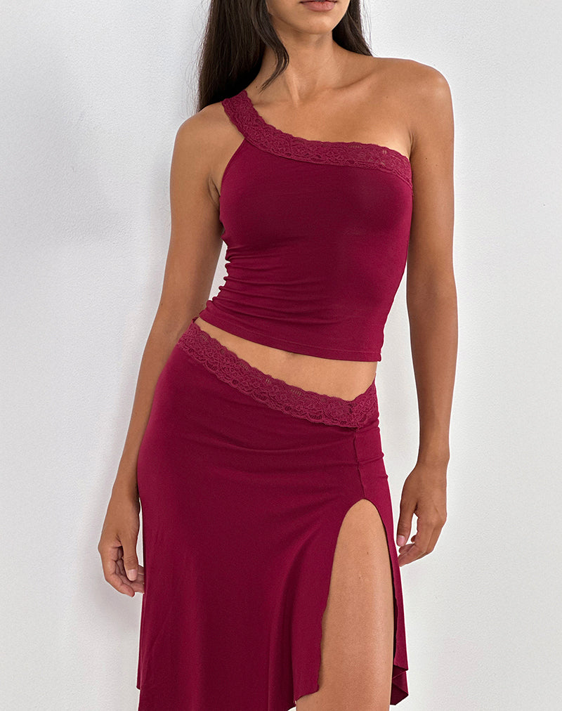 Bild von Cordia One Shoulder Top in Burgundy