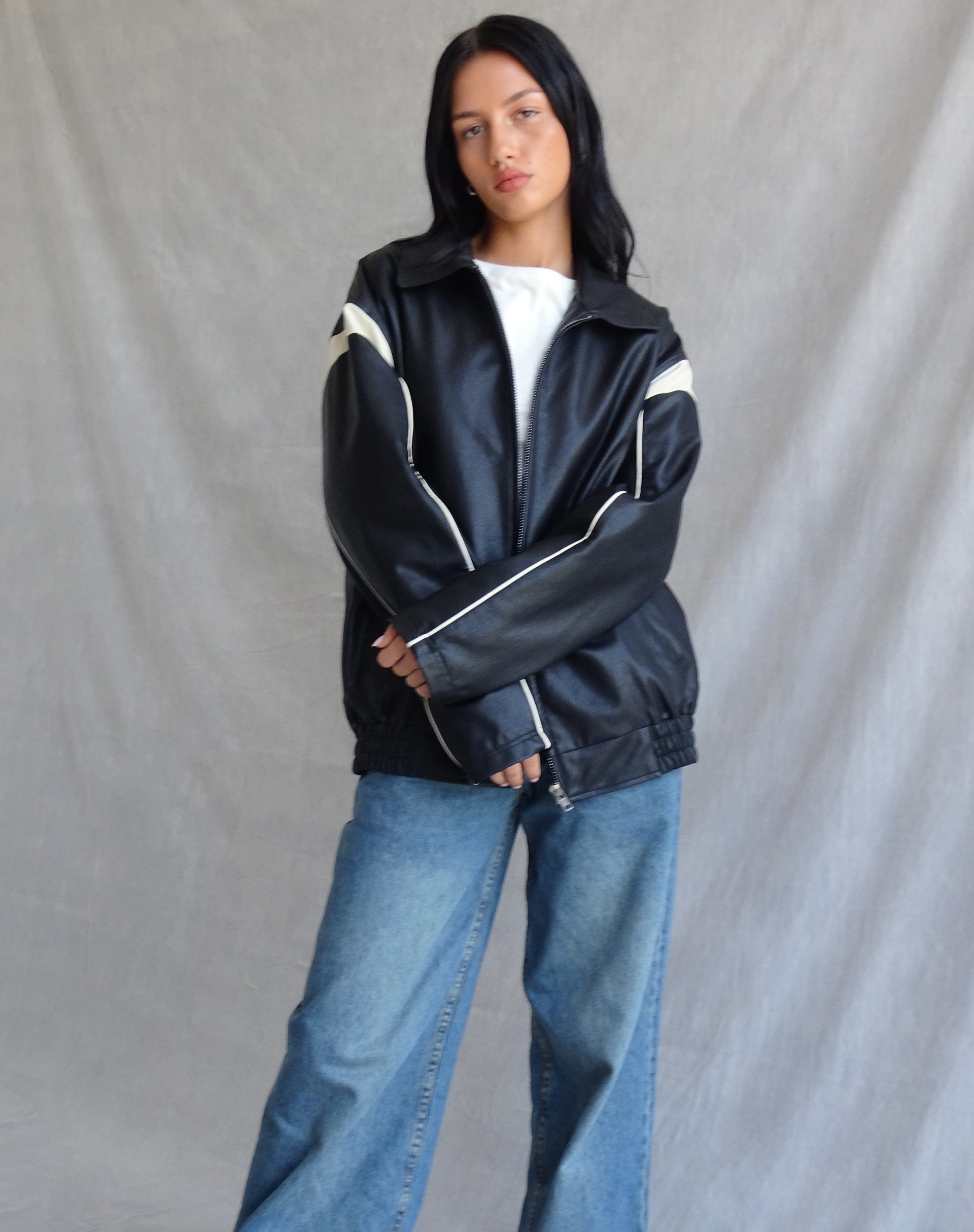 Image of Corvina PU Jacke in Schwarz mit Elfenbein