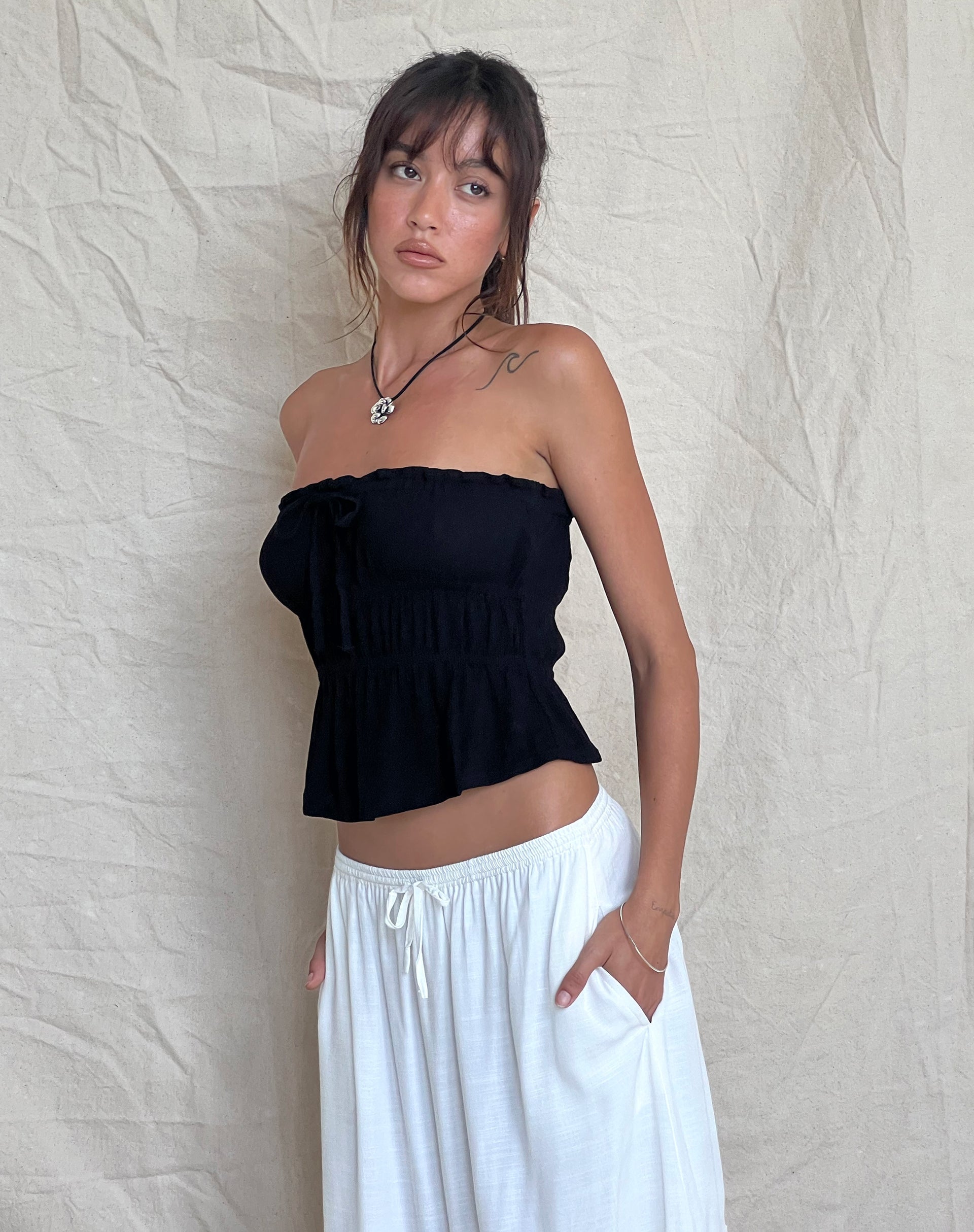 Bild von Cove Bandeau Top in Crinkle Black
