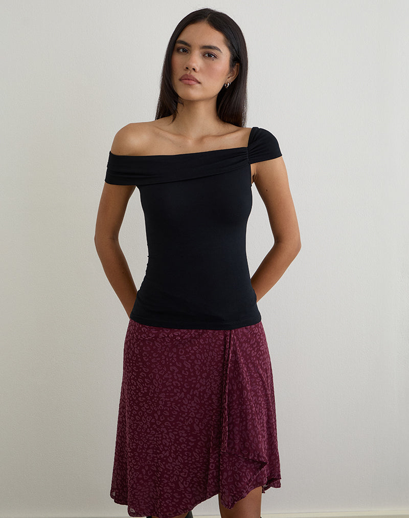Bild von Cuthbe One Shoulder Twist Top in Schwarz