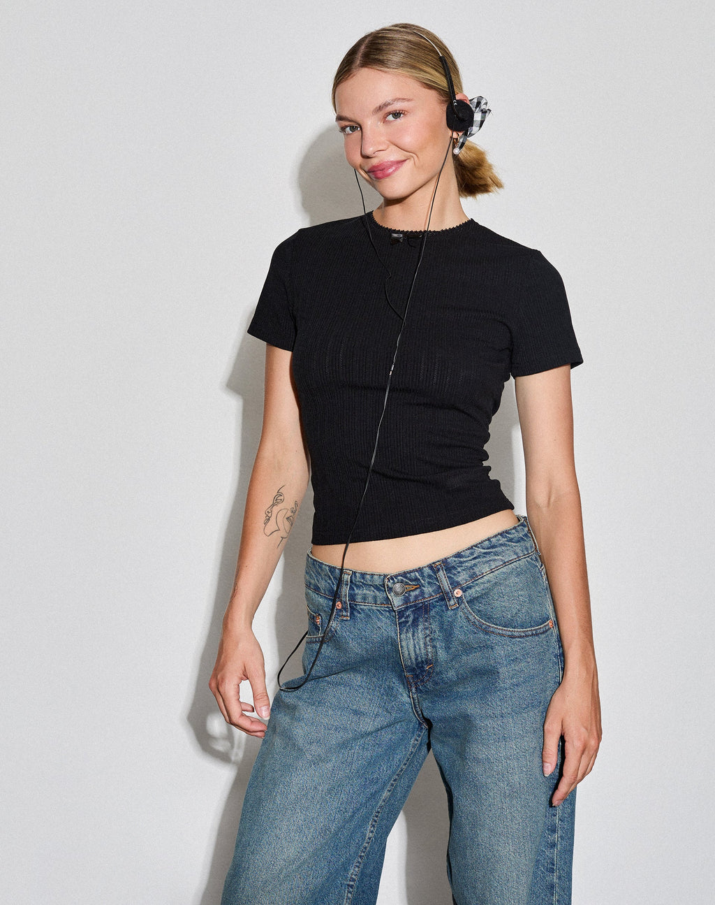 Dakota Cropped Tee in Schwarz