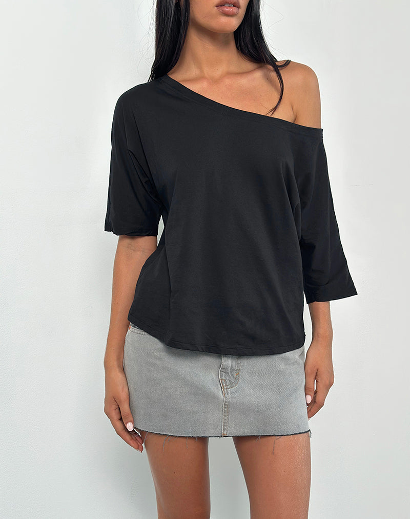Daman Schulternahes Basic-Top in Schwarz