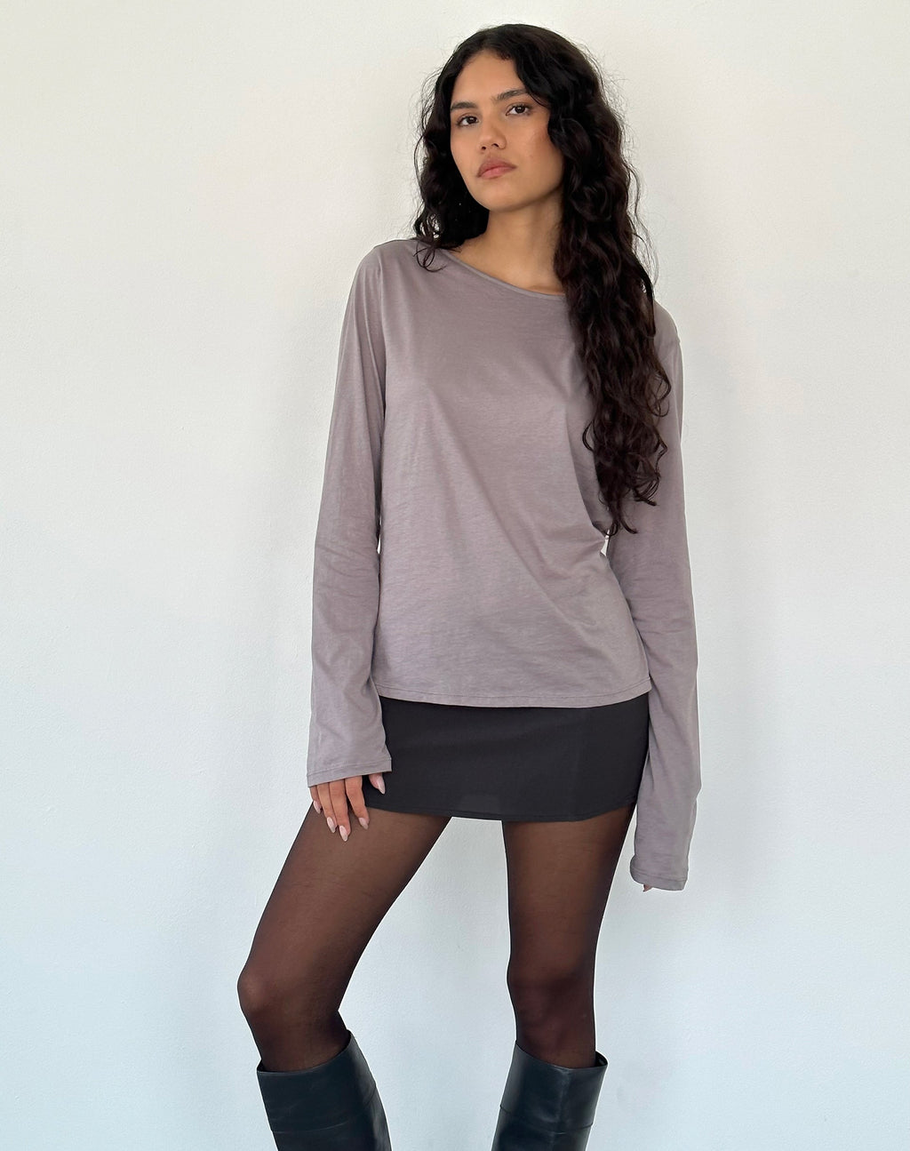 Damon Baggy Long Sleeve Top aus Elefantengrauem Tissue-Jersey