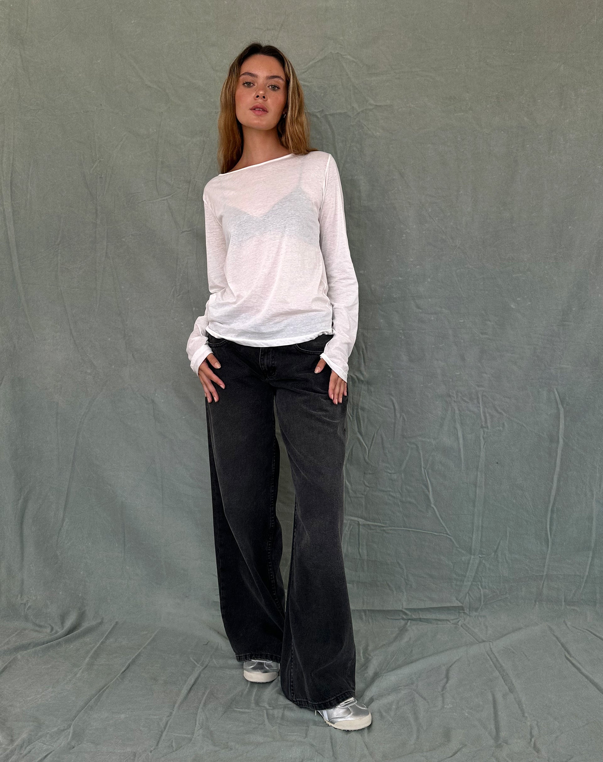 Image of Damon Baggy Long Sleeve Top aus weißem Tissue Jersey